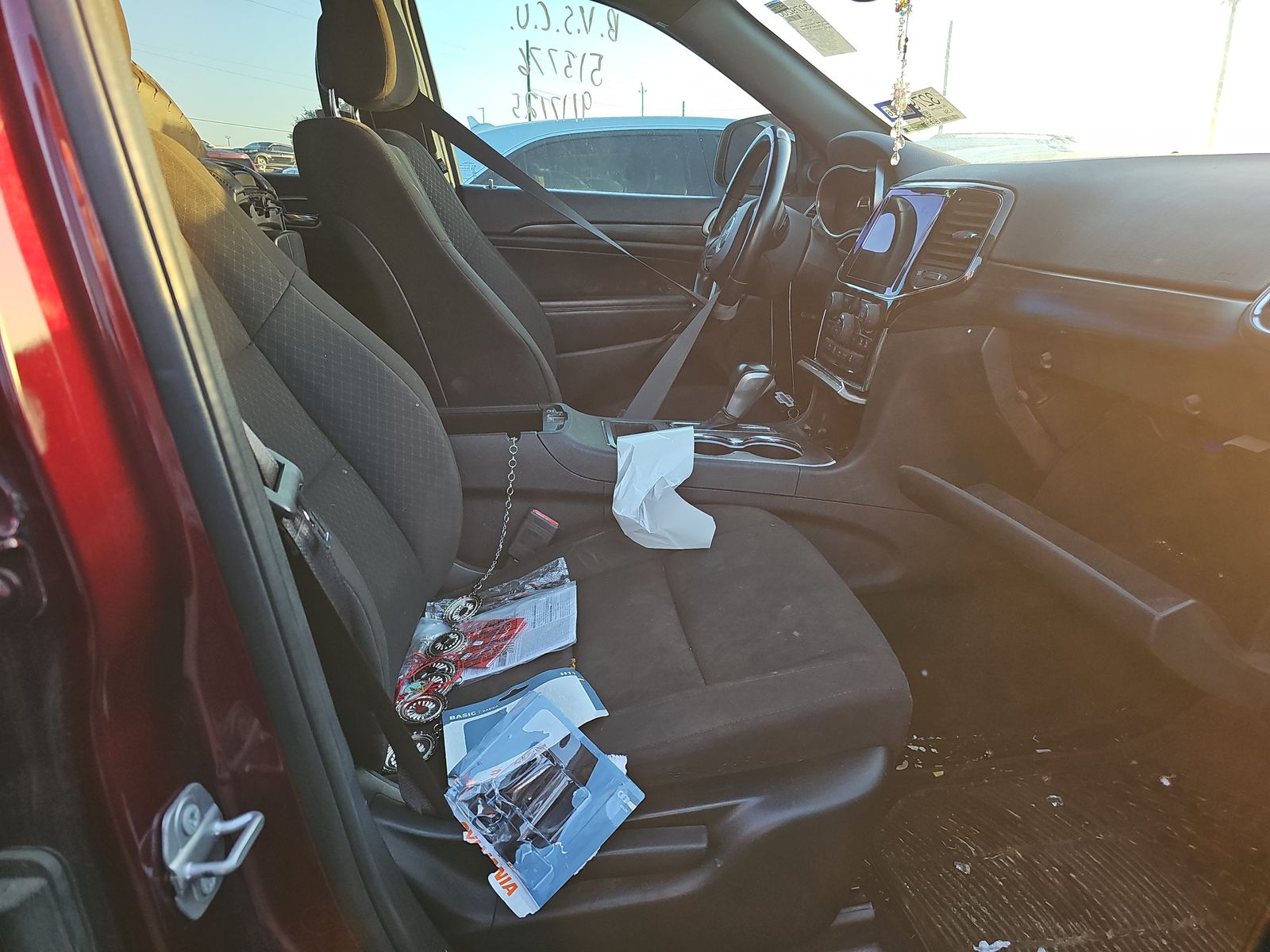2022 Jeep Grand Cherokee Laredo E RWD