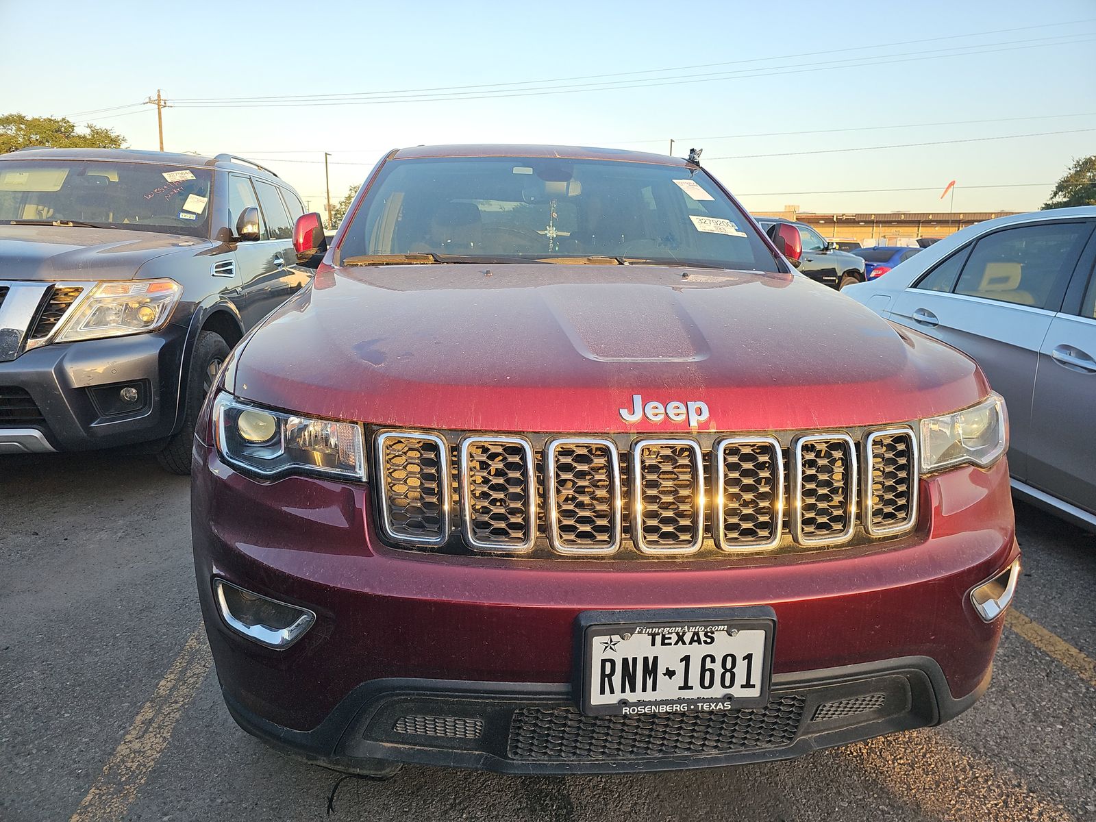 2022 Jeep Grand Cherokee Laredo E RWD