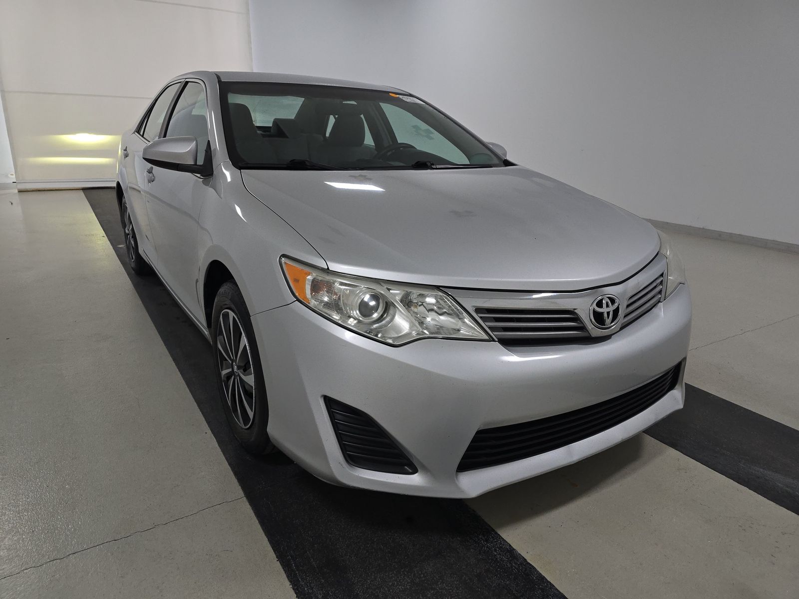 2012 Toyota Camry L FWD