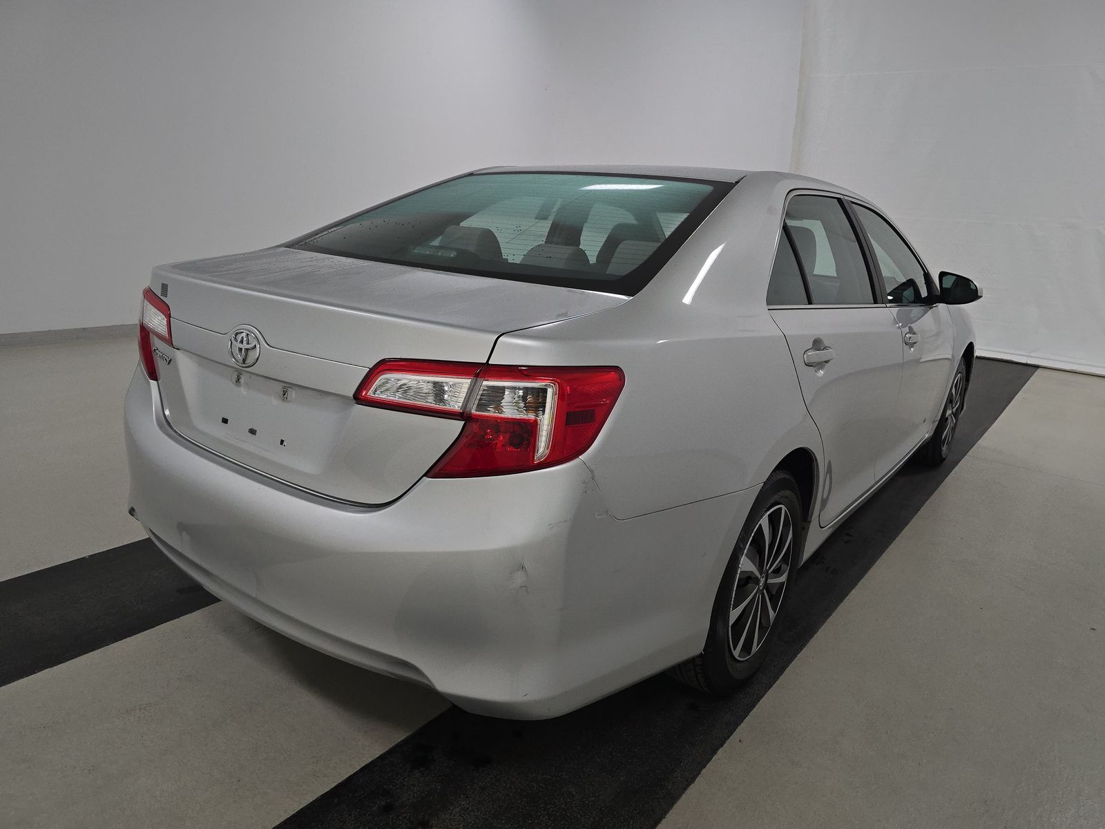 2012 Toyota Camry L FWD