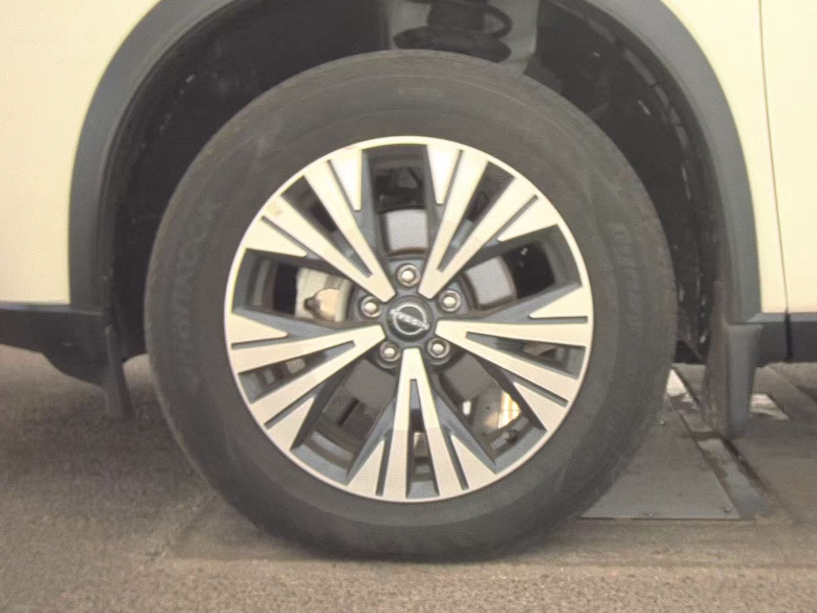 2023 Nissan Rogue SV AWD