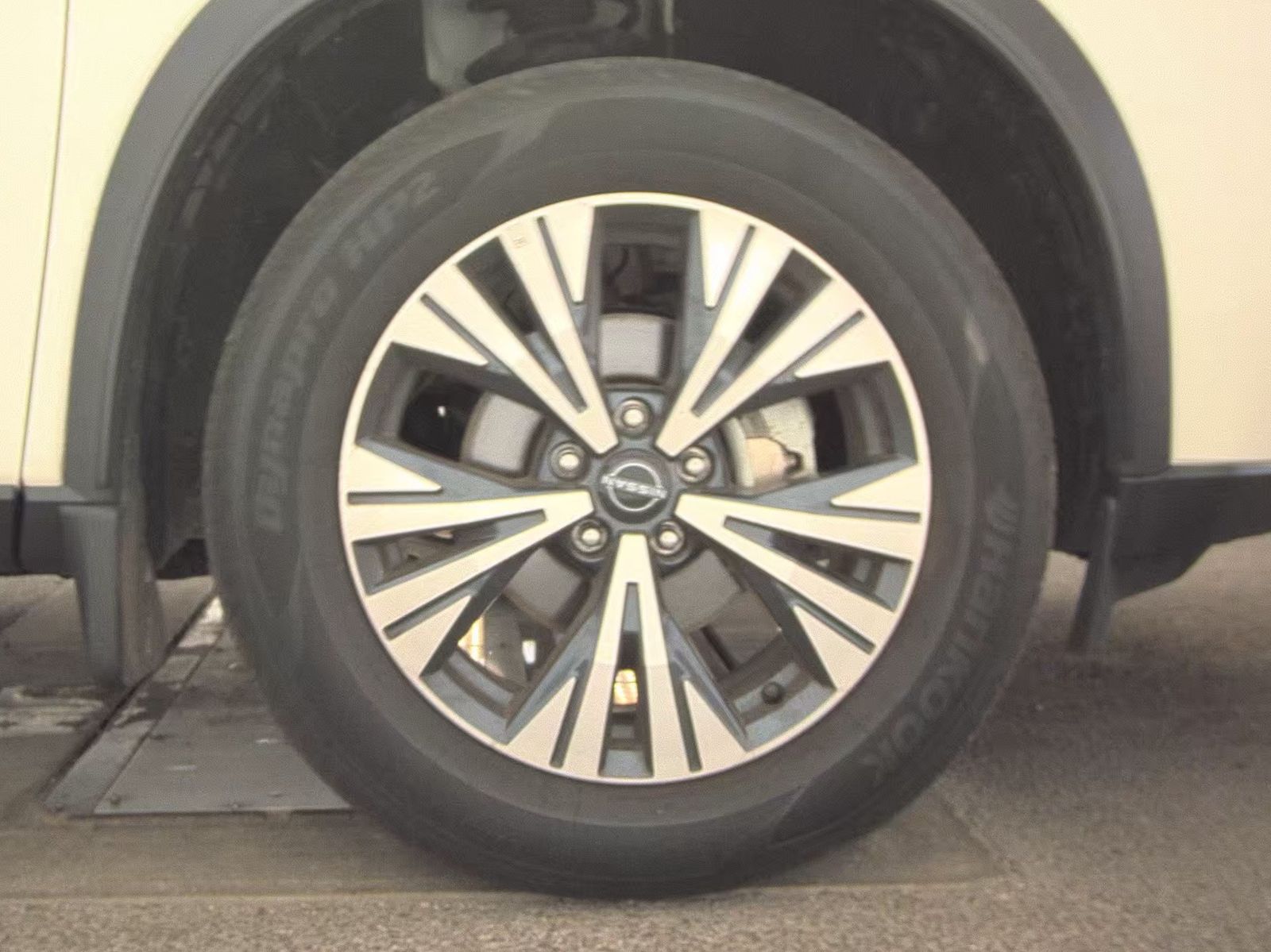 2023 Nissan Rogue SV AWD