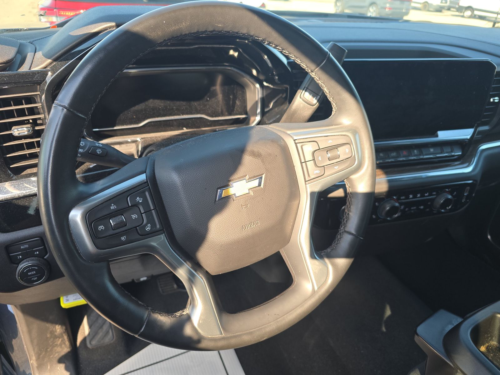 2024 Chevrolet Silverado 1500 LT AWD