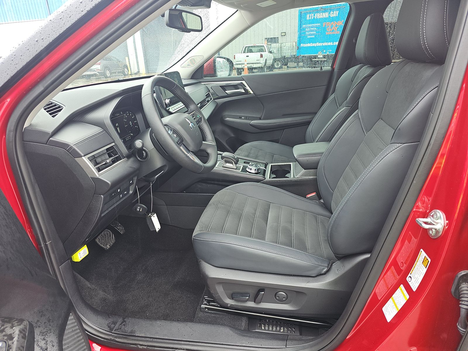 2024 Mitsubishi Outlander PHEV SE AWD