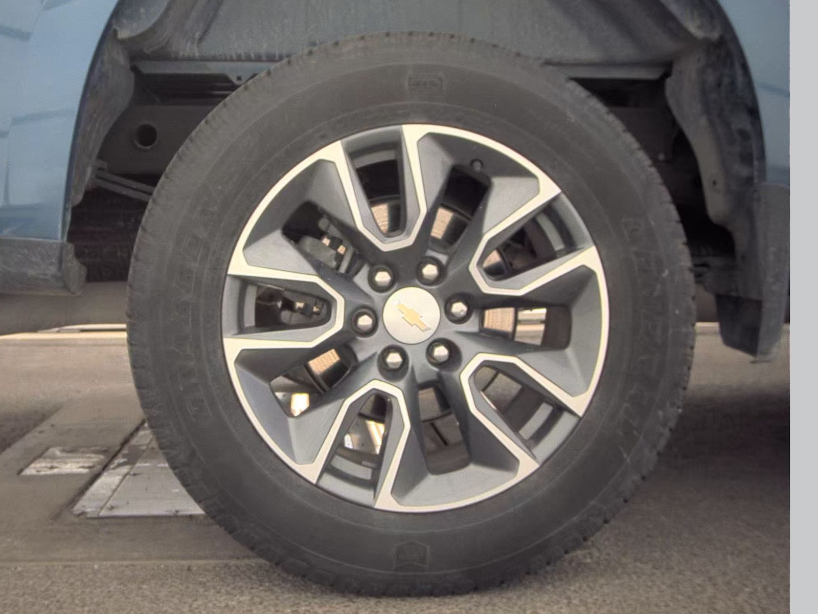 2024 Chevrolet Silverado 1500 LT AWD