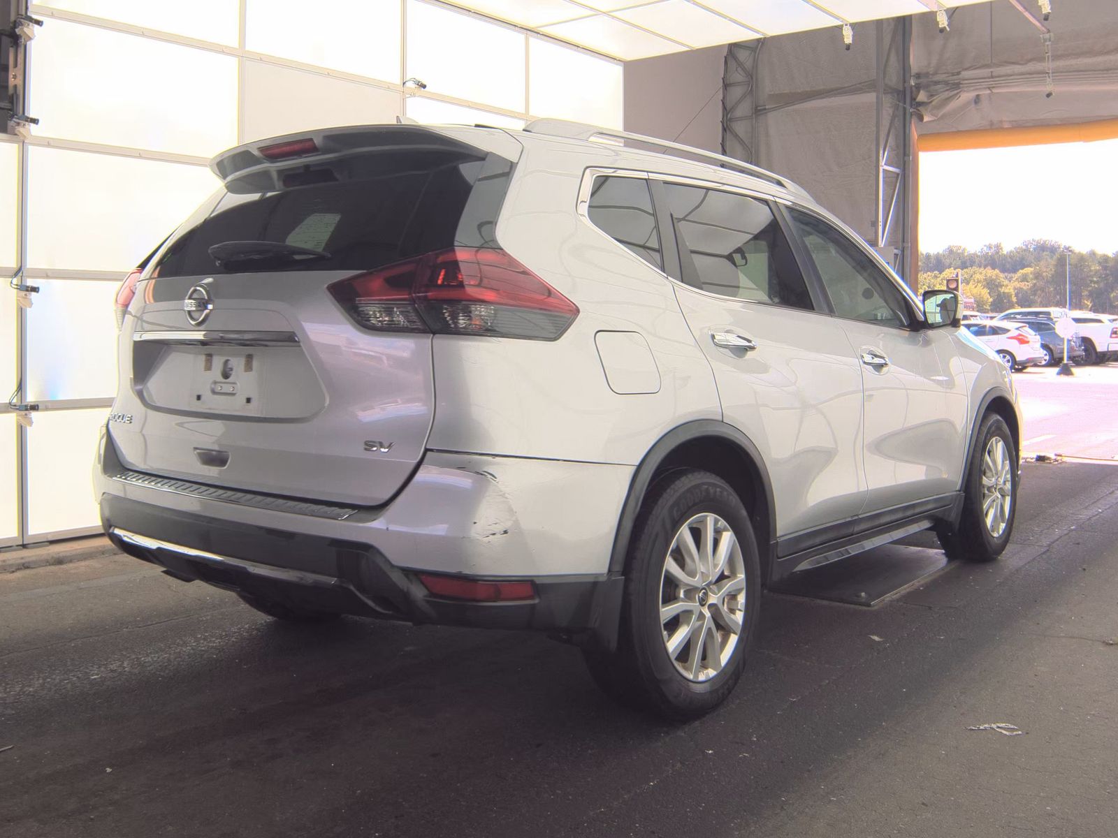 2018 Nissan Rogue SV FWD