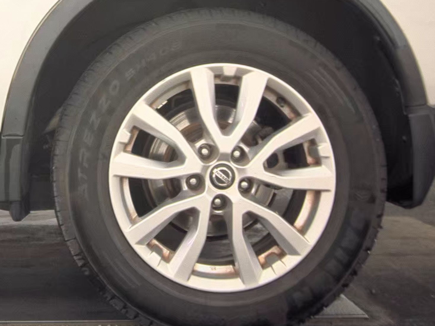 2018 Nissan Rogue SV FWD