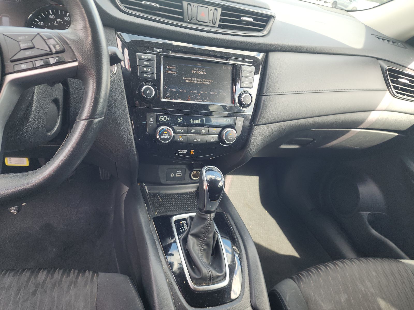 2018 Nissan Rogue SV FWD