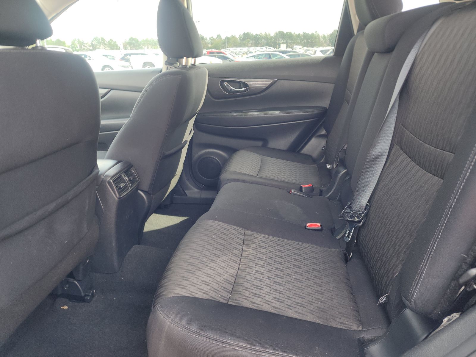 2018 Nissan Rogue SV FWD