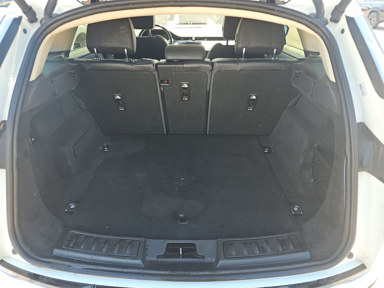 2020 Land Rover Range Rover Evoque SE AWD