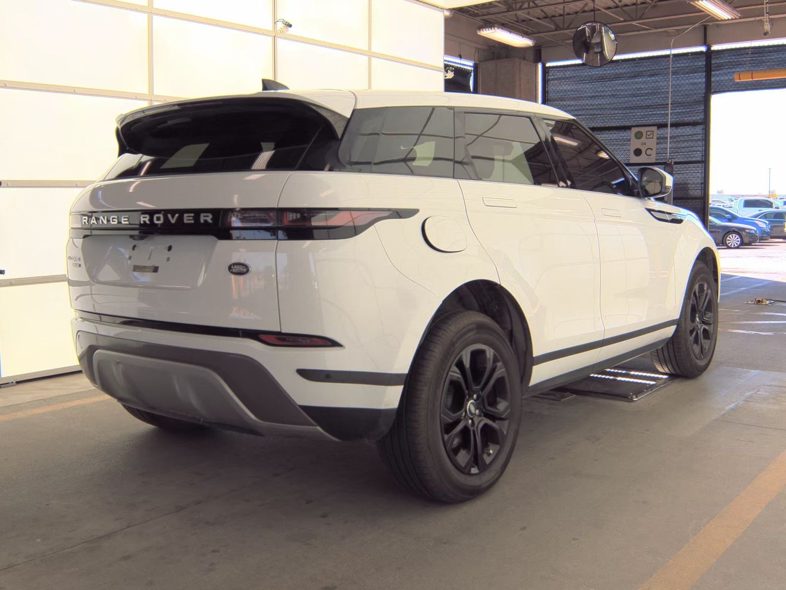 2020 Land Rover Range Rover Evoque SE AWD
