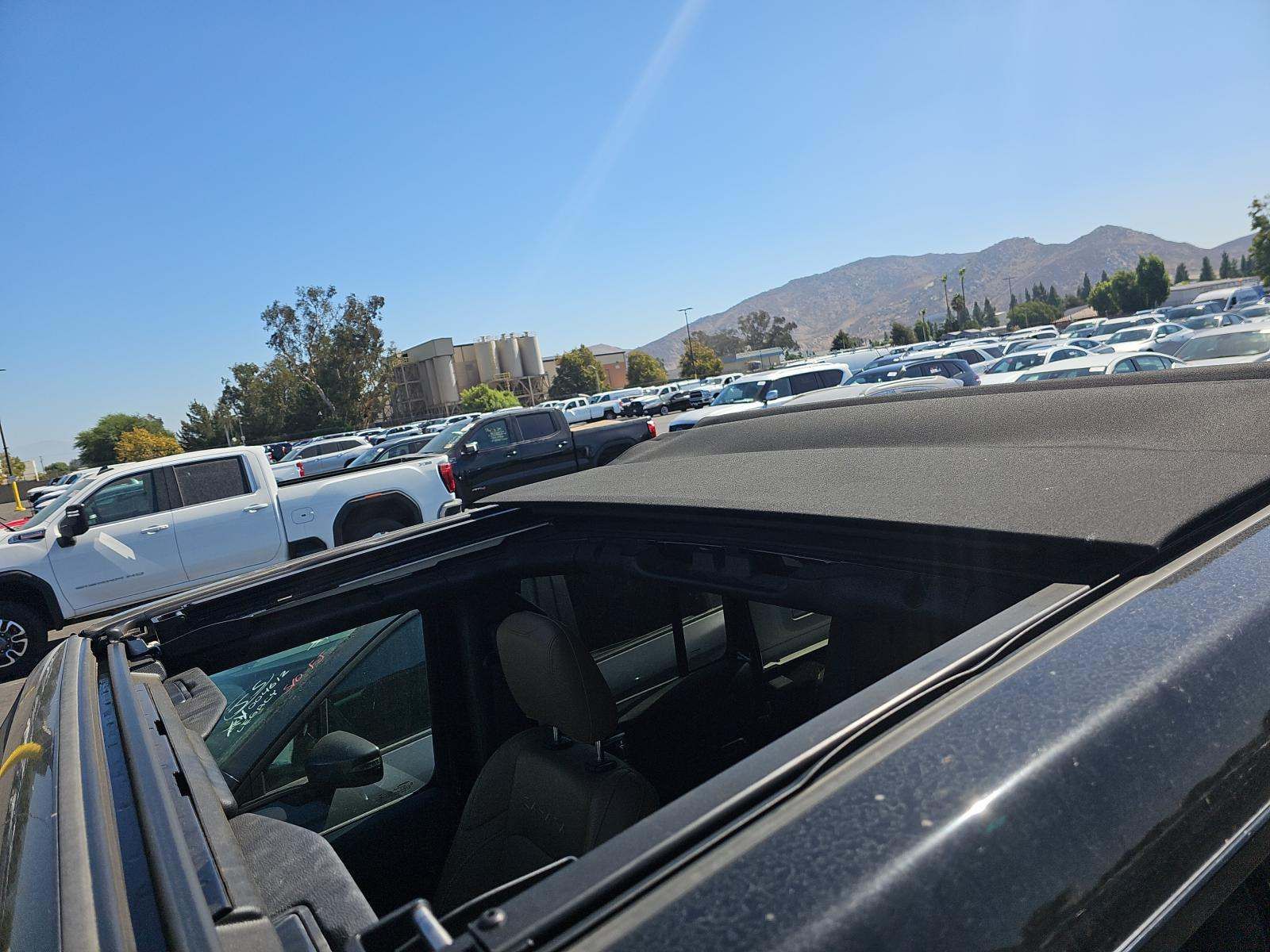 2023 Jeep Wrangler 4xe Sahara AWD