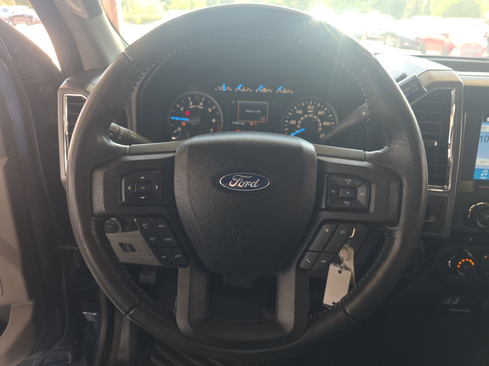 2017 Ford F-150 XLT RWD
