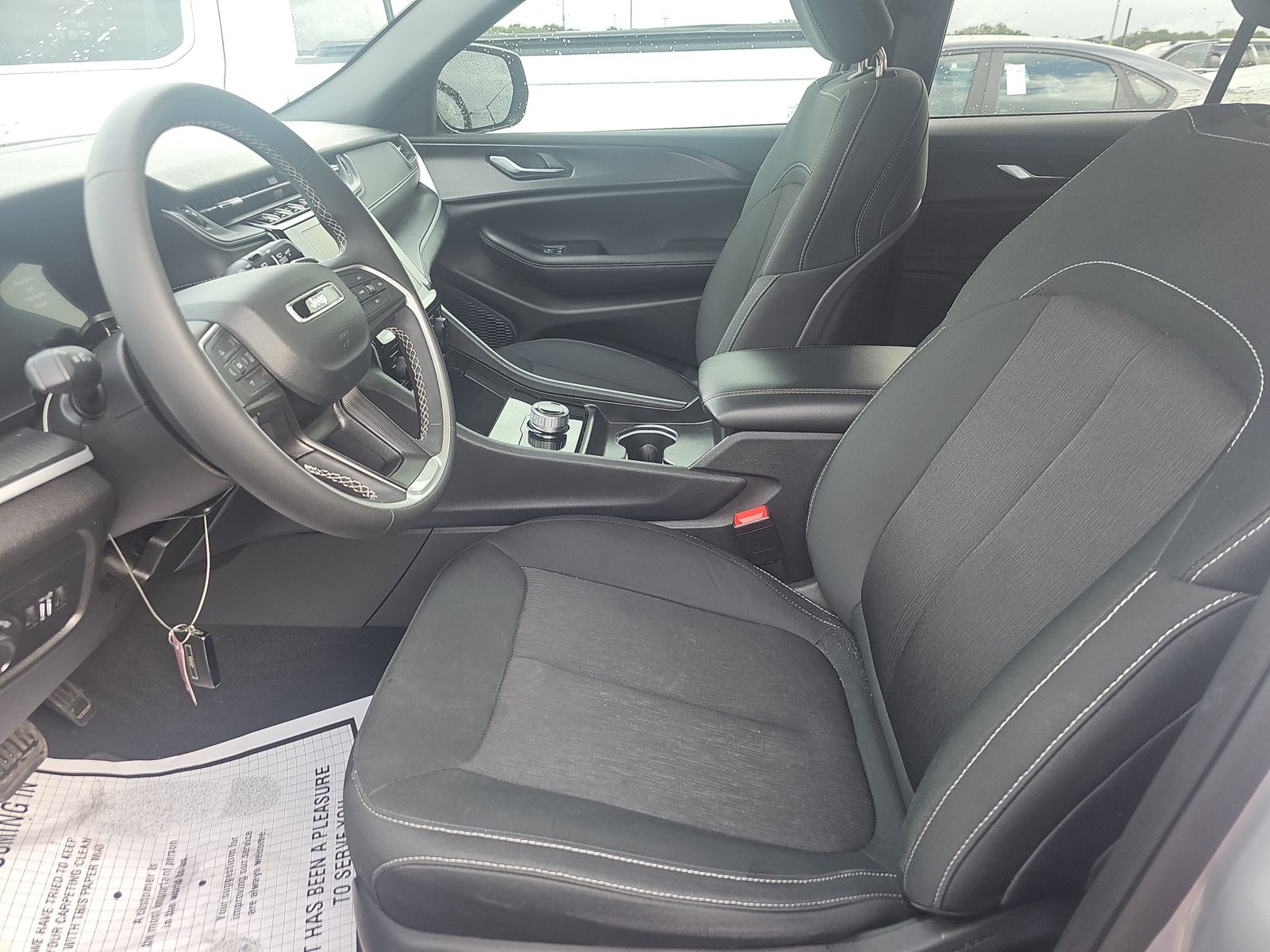 2024 Jeep Grand Cherokee Laredo X AWD