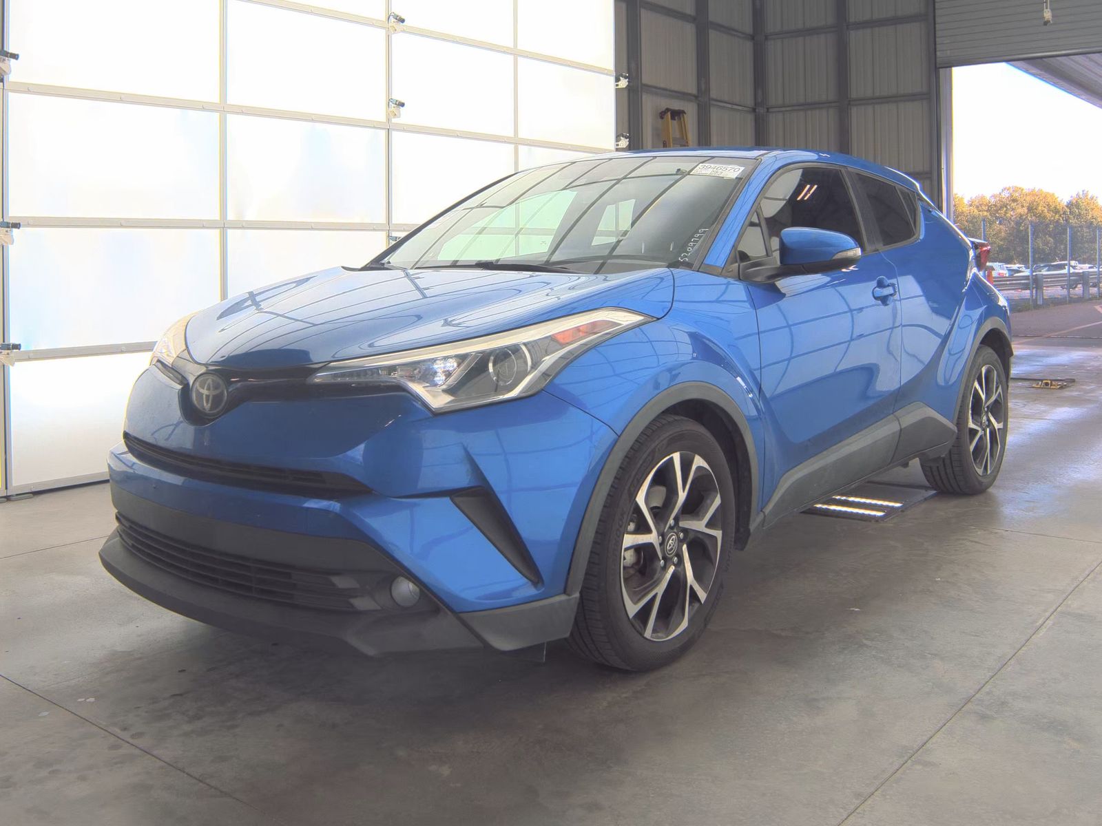 2018 Toyota C-HR XLE Premium FWD