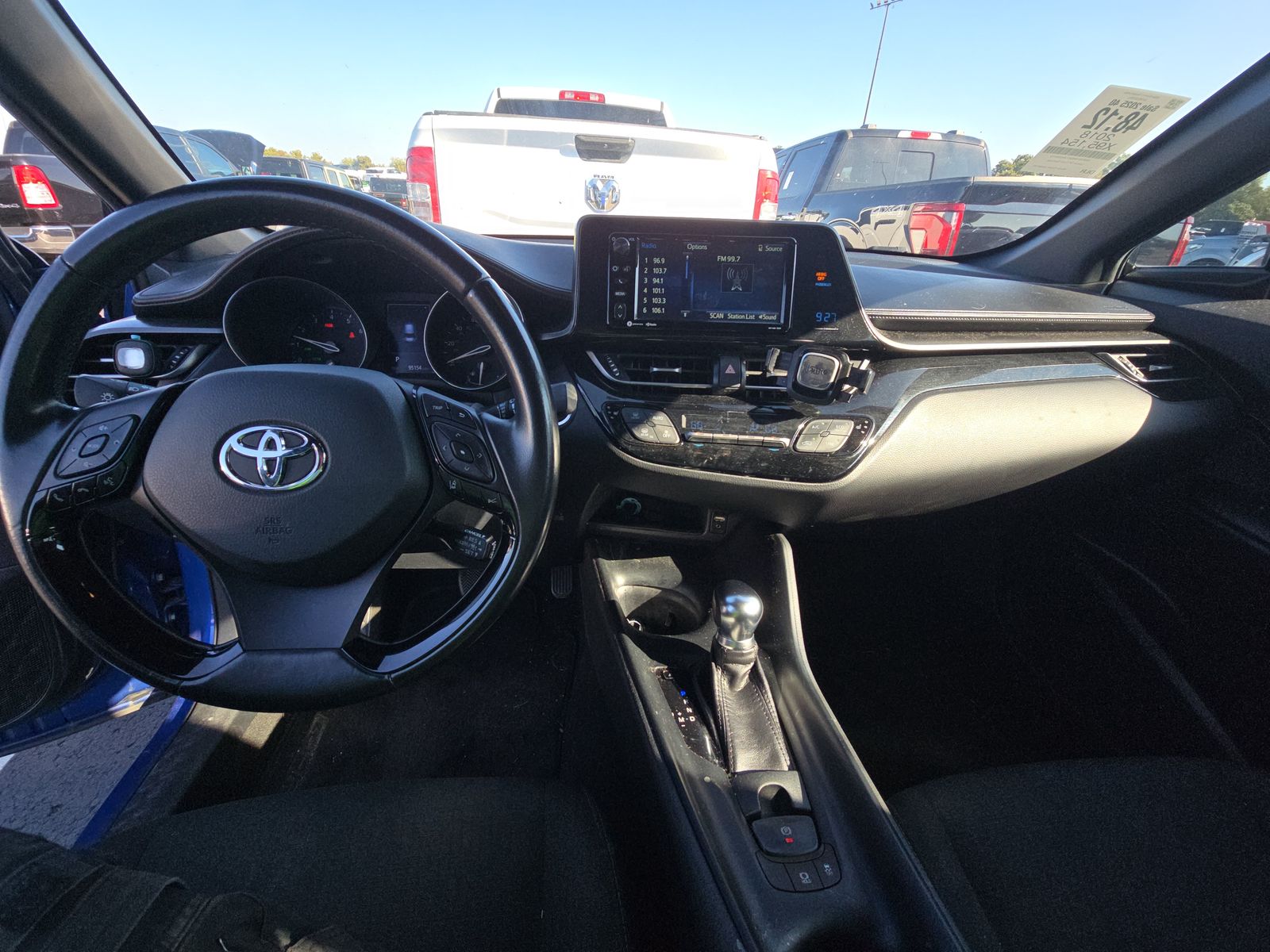 2018 Toyota C-HR XLE Premium FWD