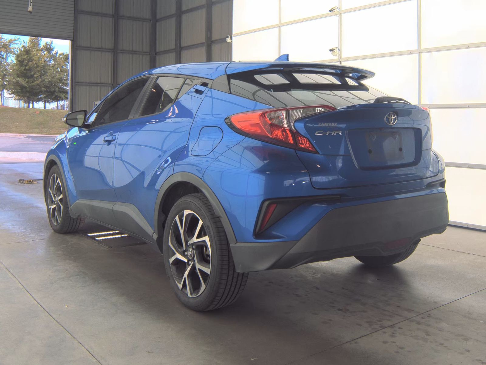 2018 Toyota C-HR XLE Premium FWD