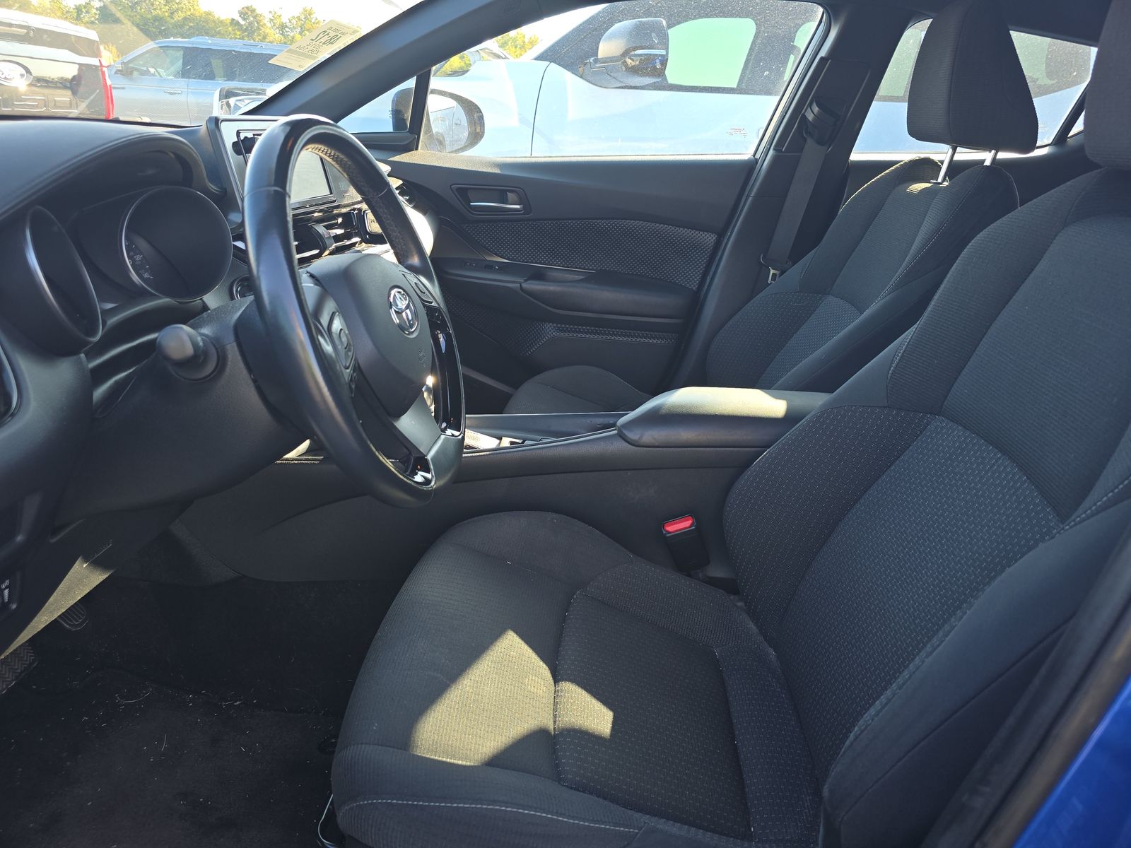 2018 Toyota C-HR XLE Premium FWD