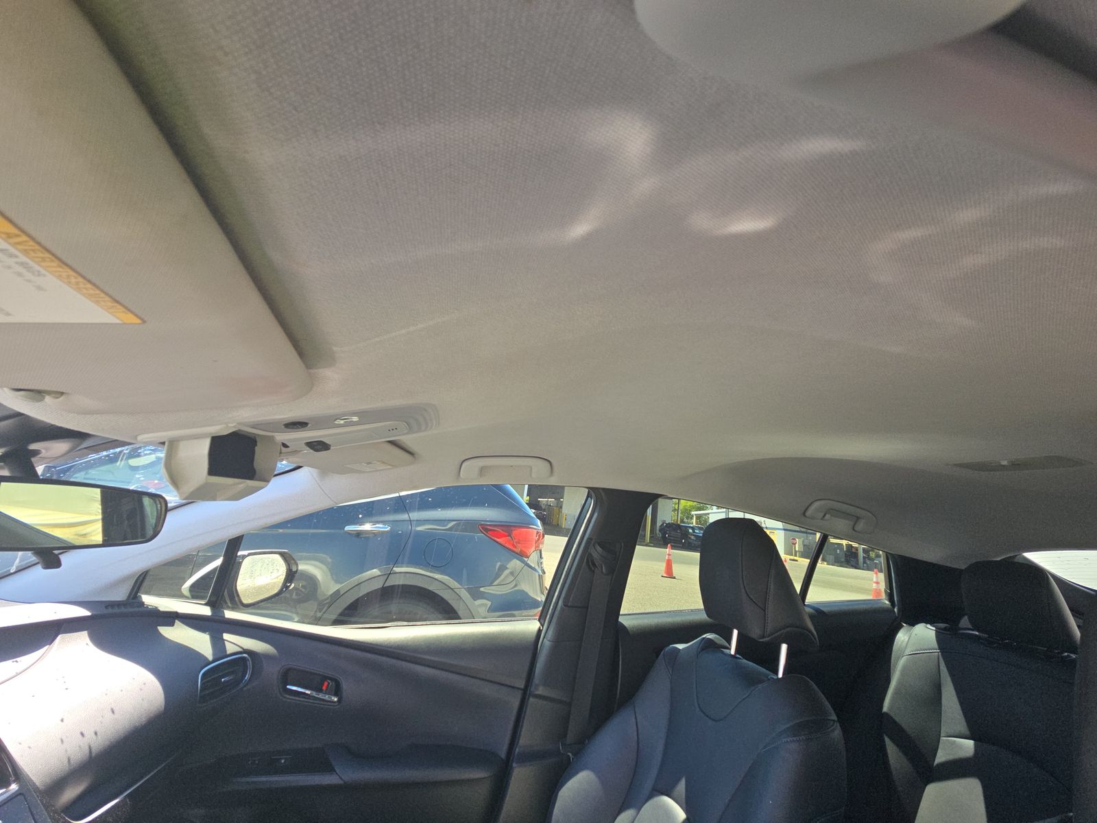 2017 Toyota Prius Three Touring FWD