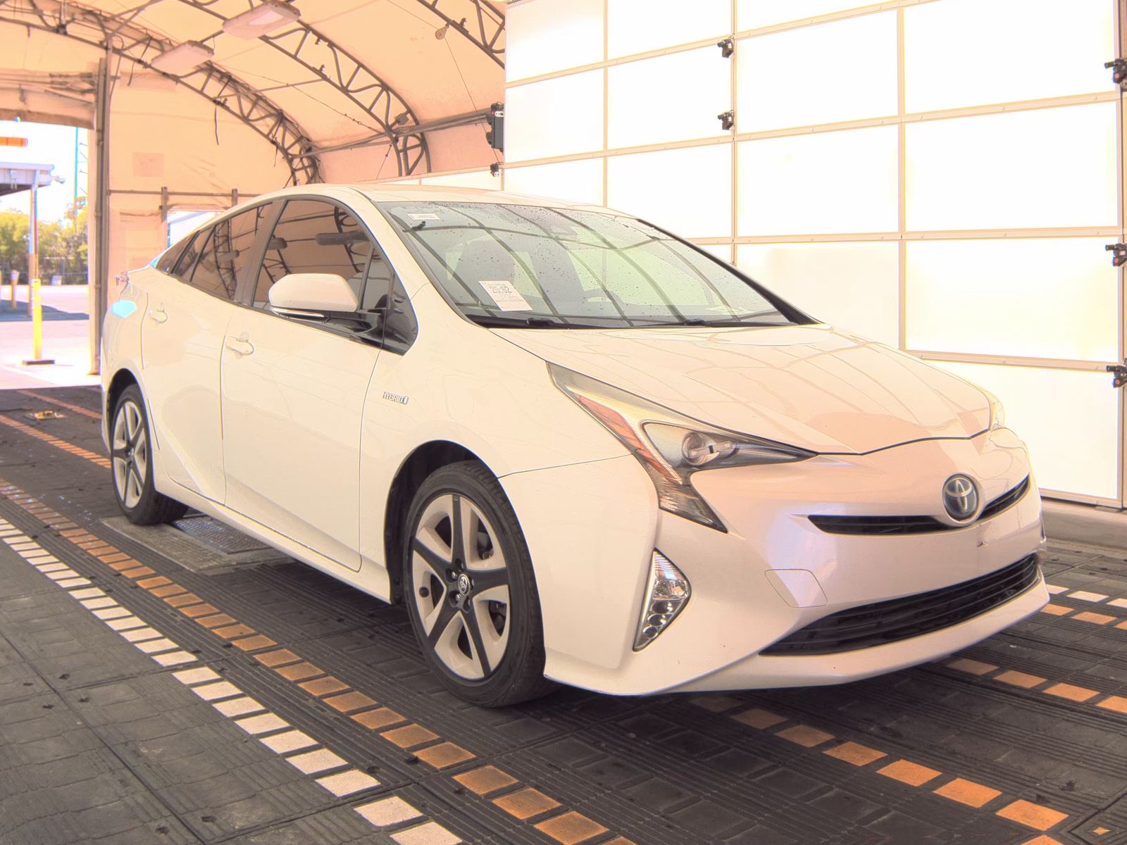 2017 Toyota Prius Three Touring FWD