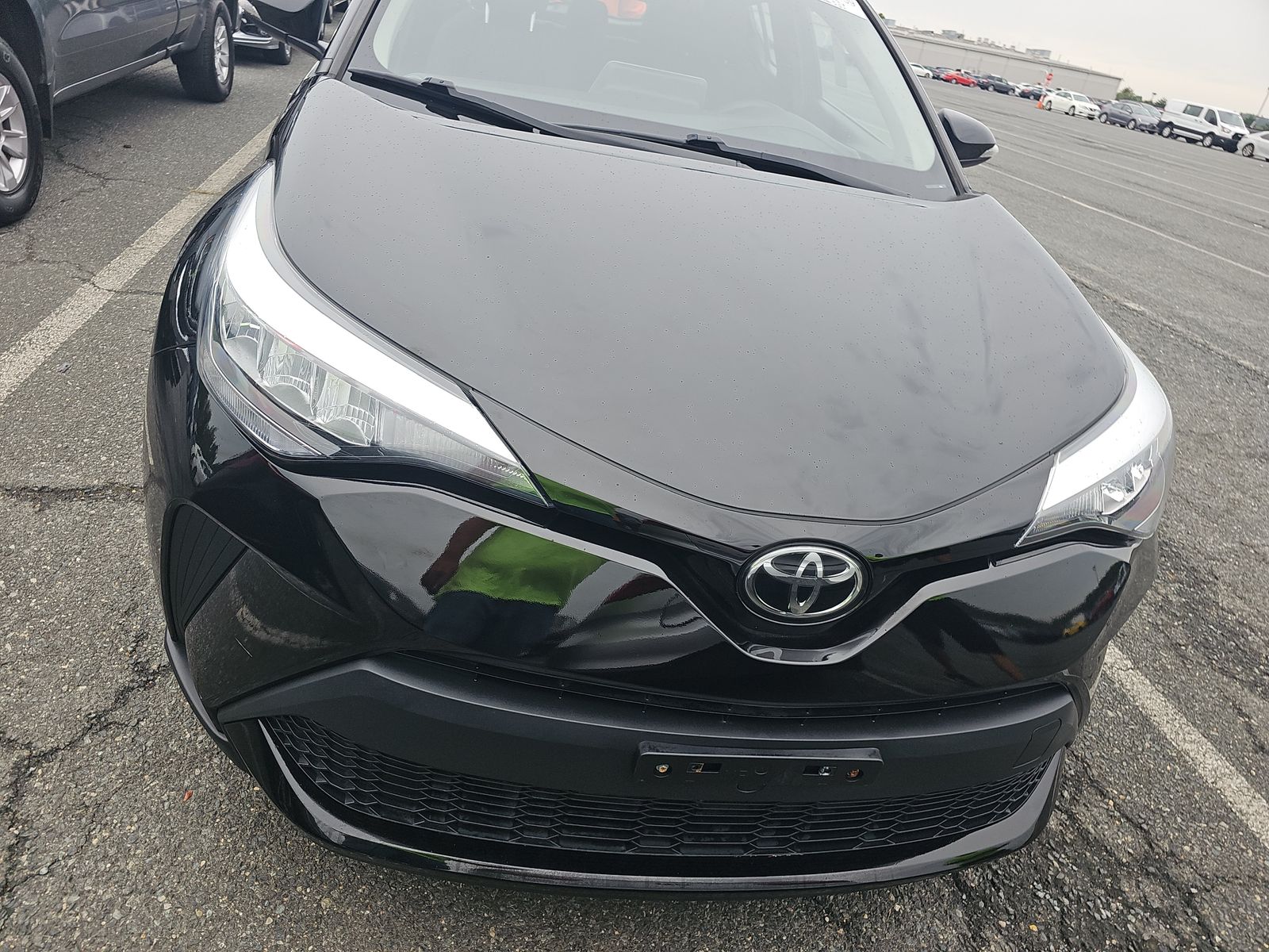 2020 Toyota C-HR LE FWD