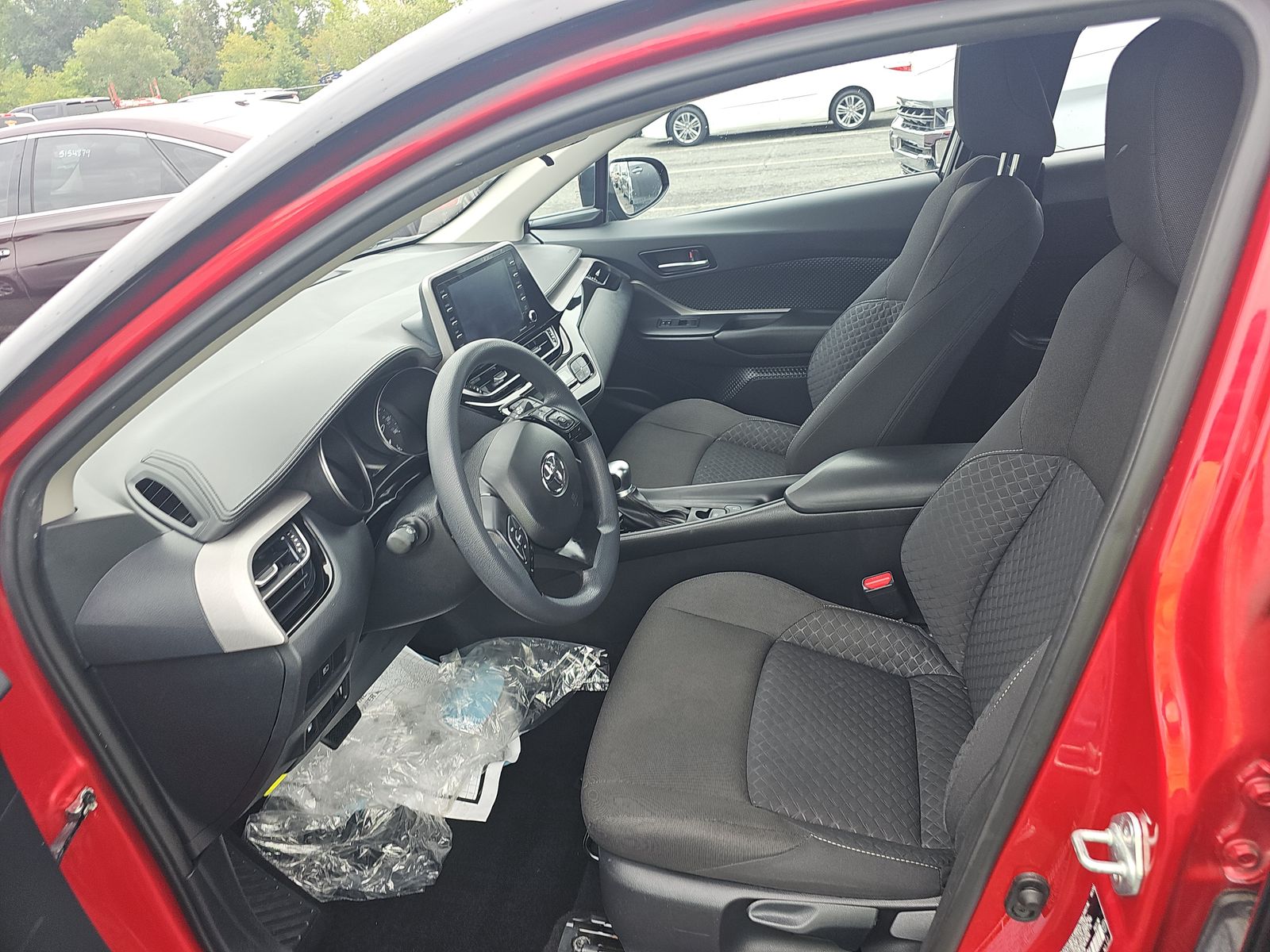 2020 Toyota C-HR LE FWD