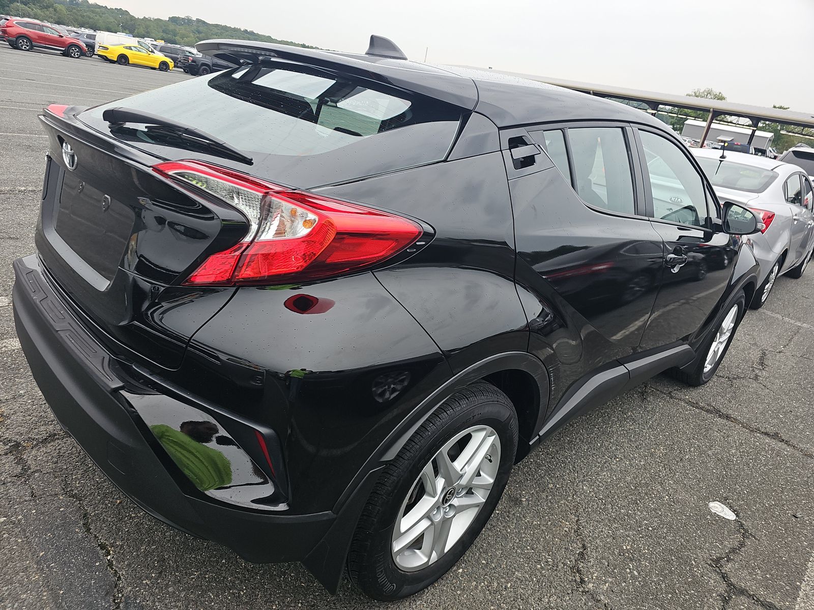 2020 Toyota C-HR LE FWD