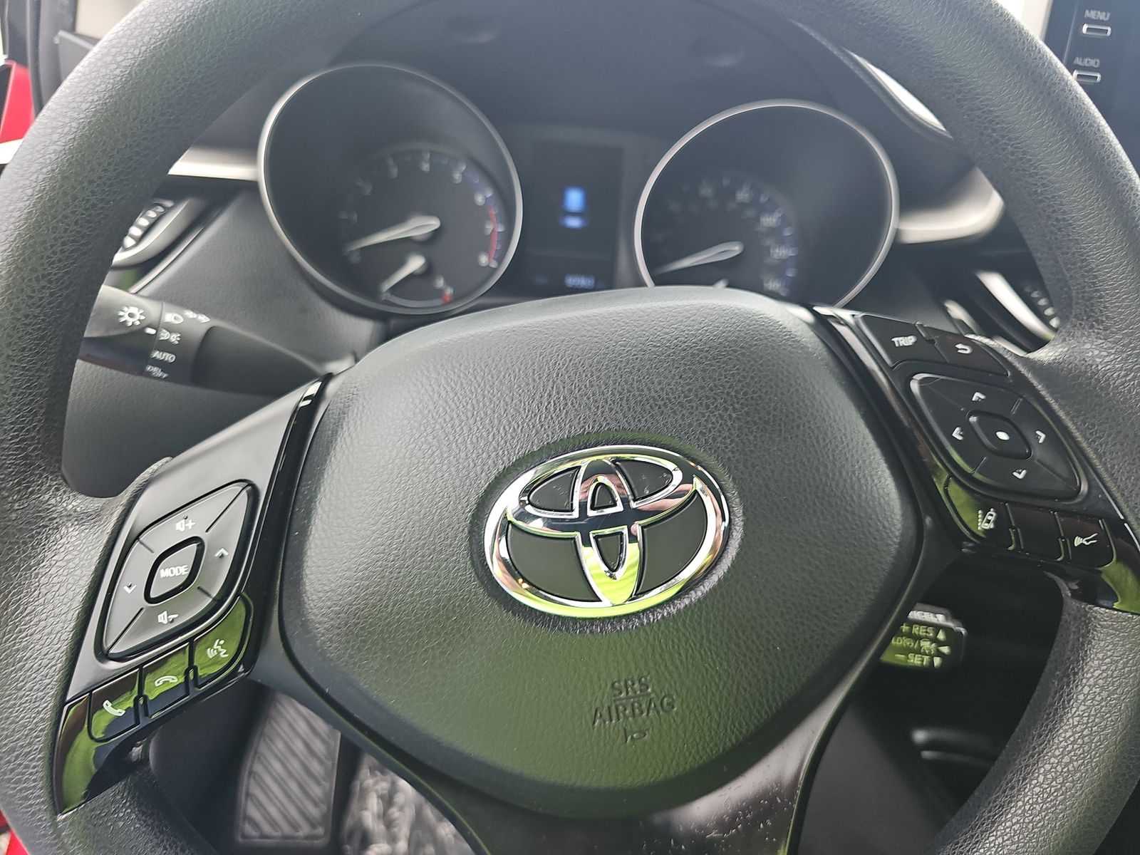 2020 Toyota C-HR LE FWD