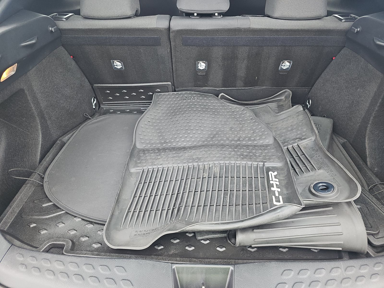 2020 Toyota C-HR LE FWD