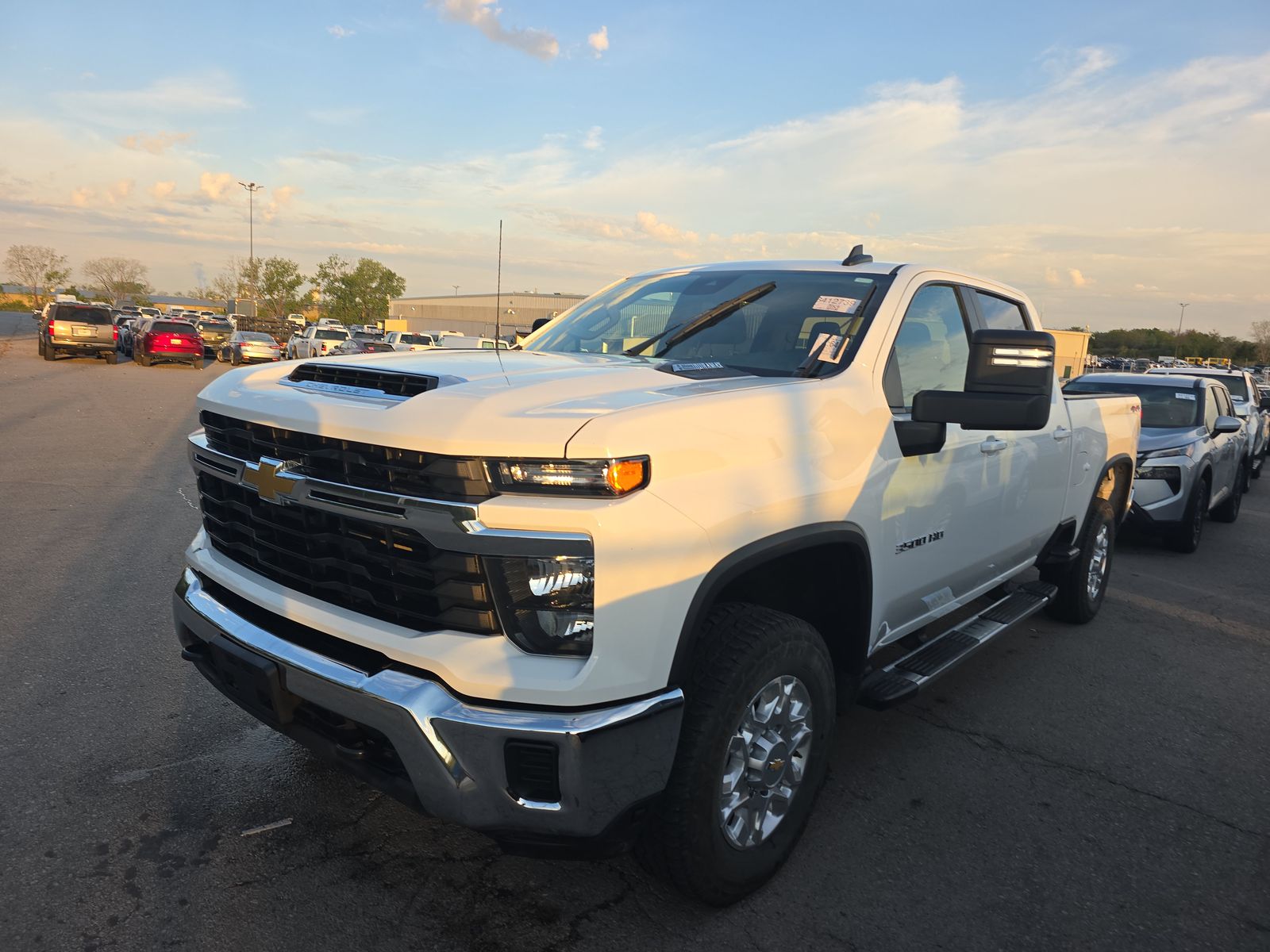2024 Chevrolet Silverado 3500HD LT AWD