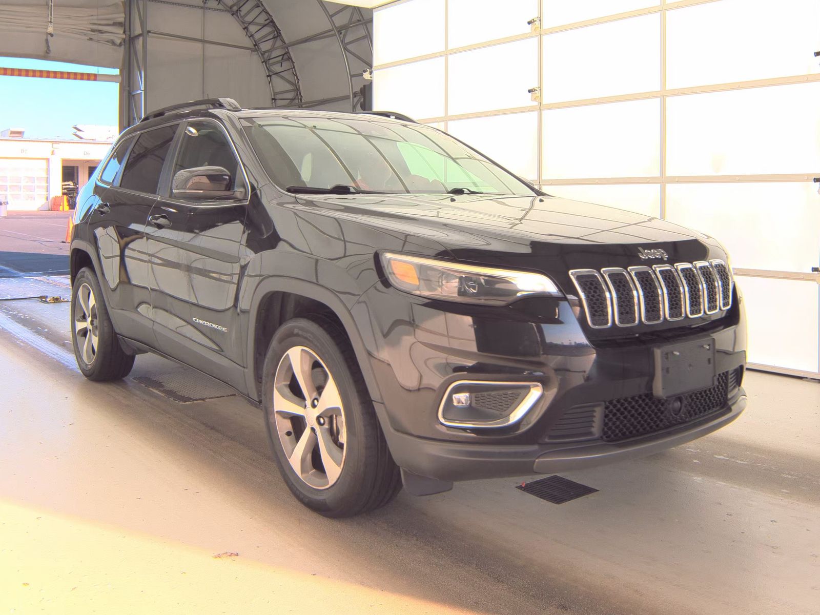 2022 Jeep Cherokee Limited AWD