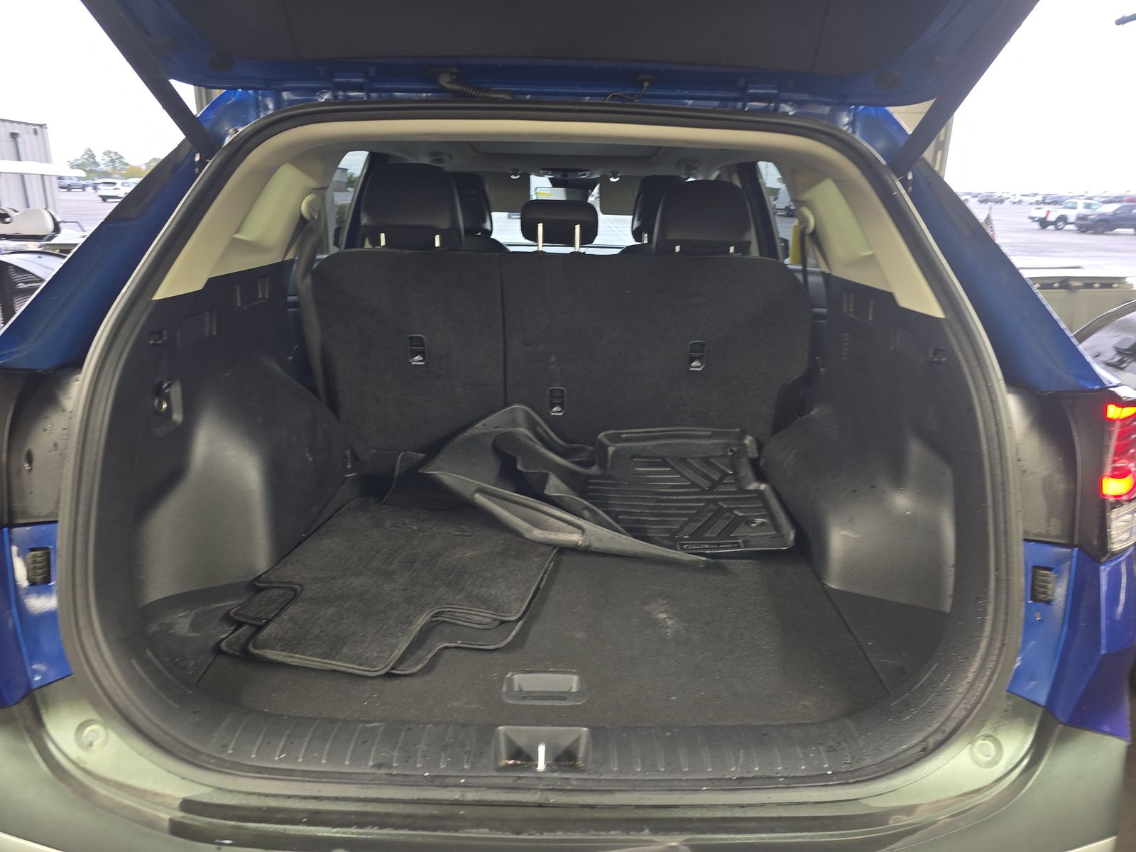 2025 Kia Sportage EX AWD