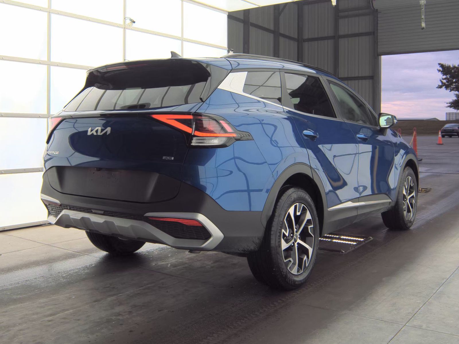 2025 Kia Sportage EX AWD