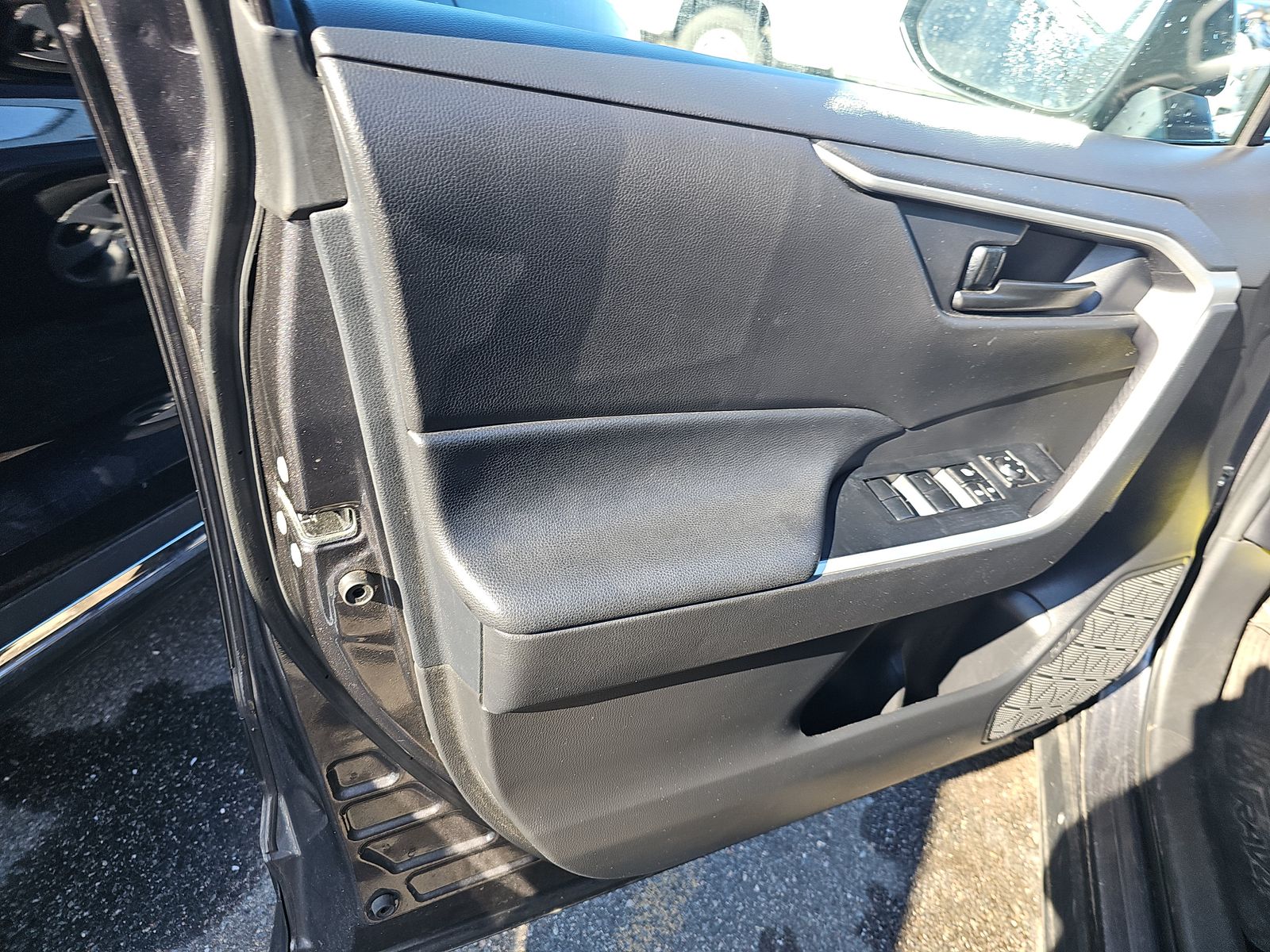 2024 Toyota RAV4 LE AWD