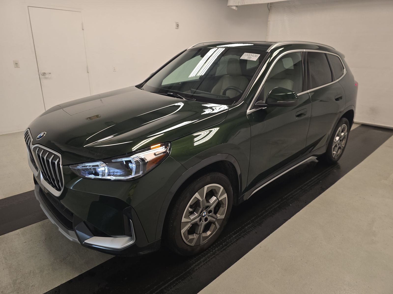 2025 BMW X1 xDrive28i AWD