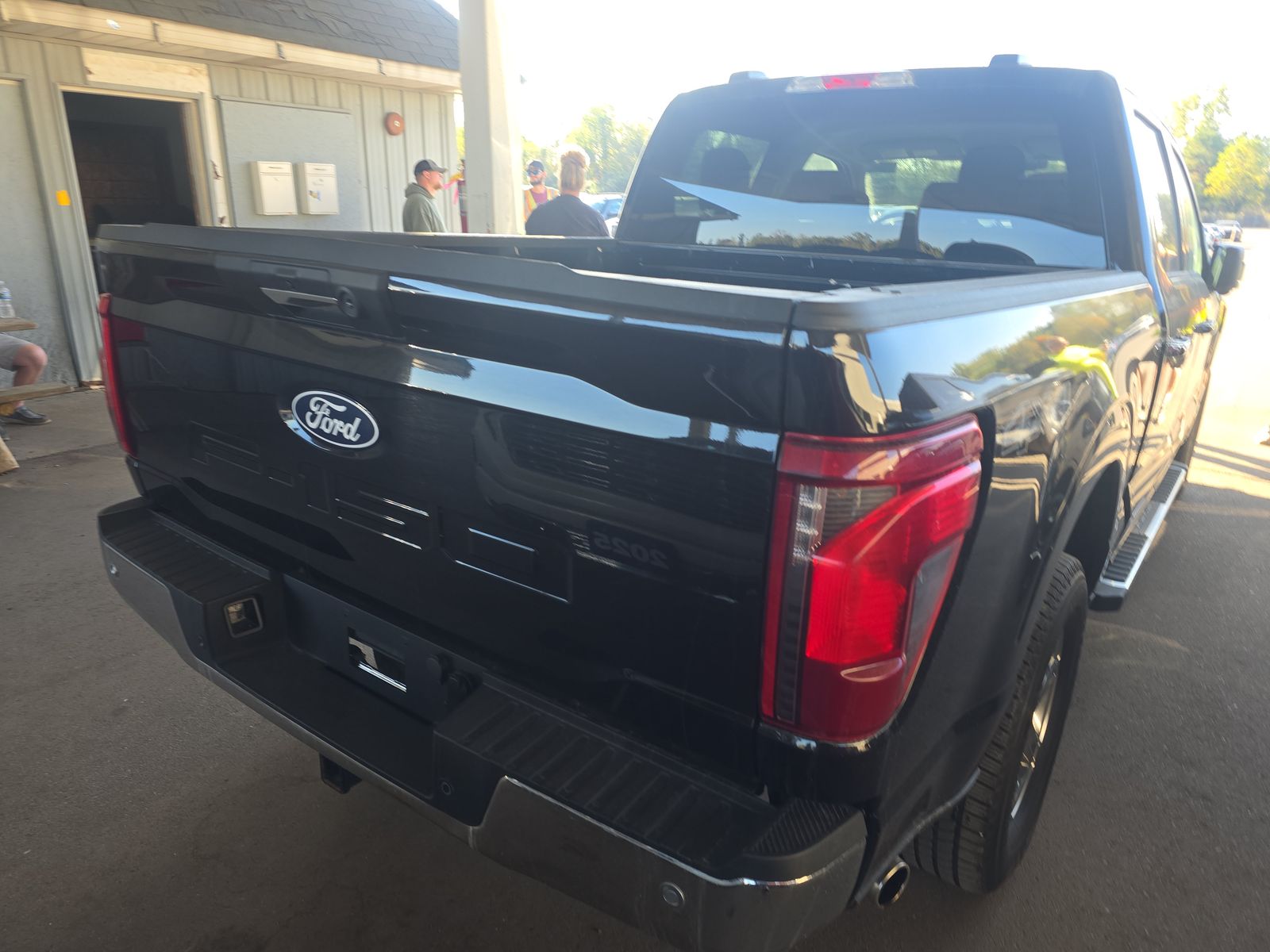 2024 Ford F-150 XLT AWD