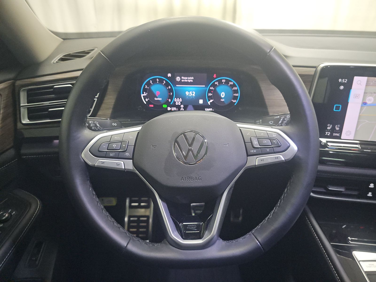 2025 Volkswagen Atlas 2.0T SEL Premium R-Line AWD