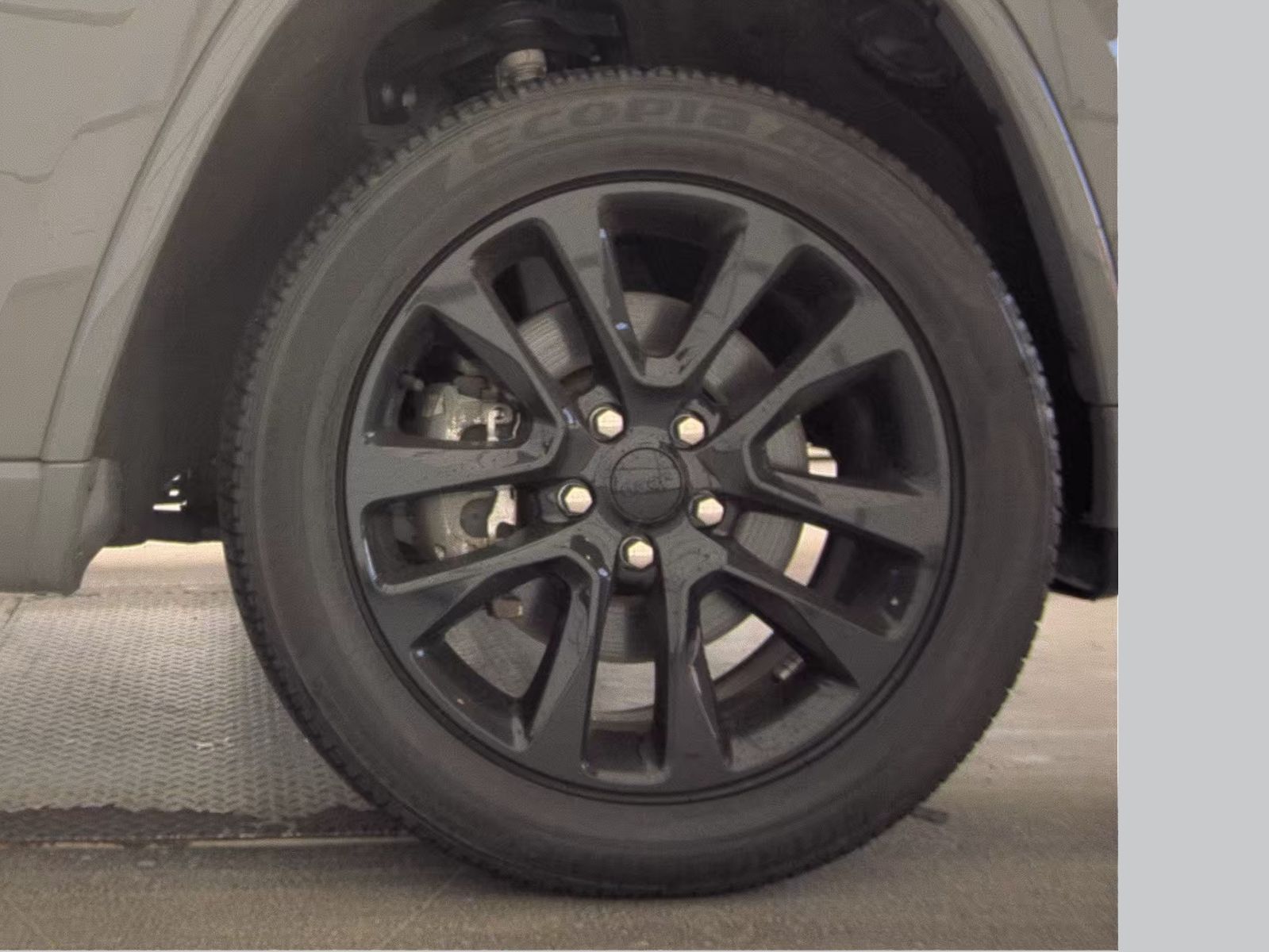 2022 Jeep Grand Cherokee Laredo X AWD