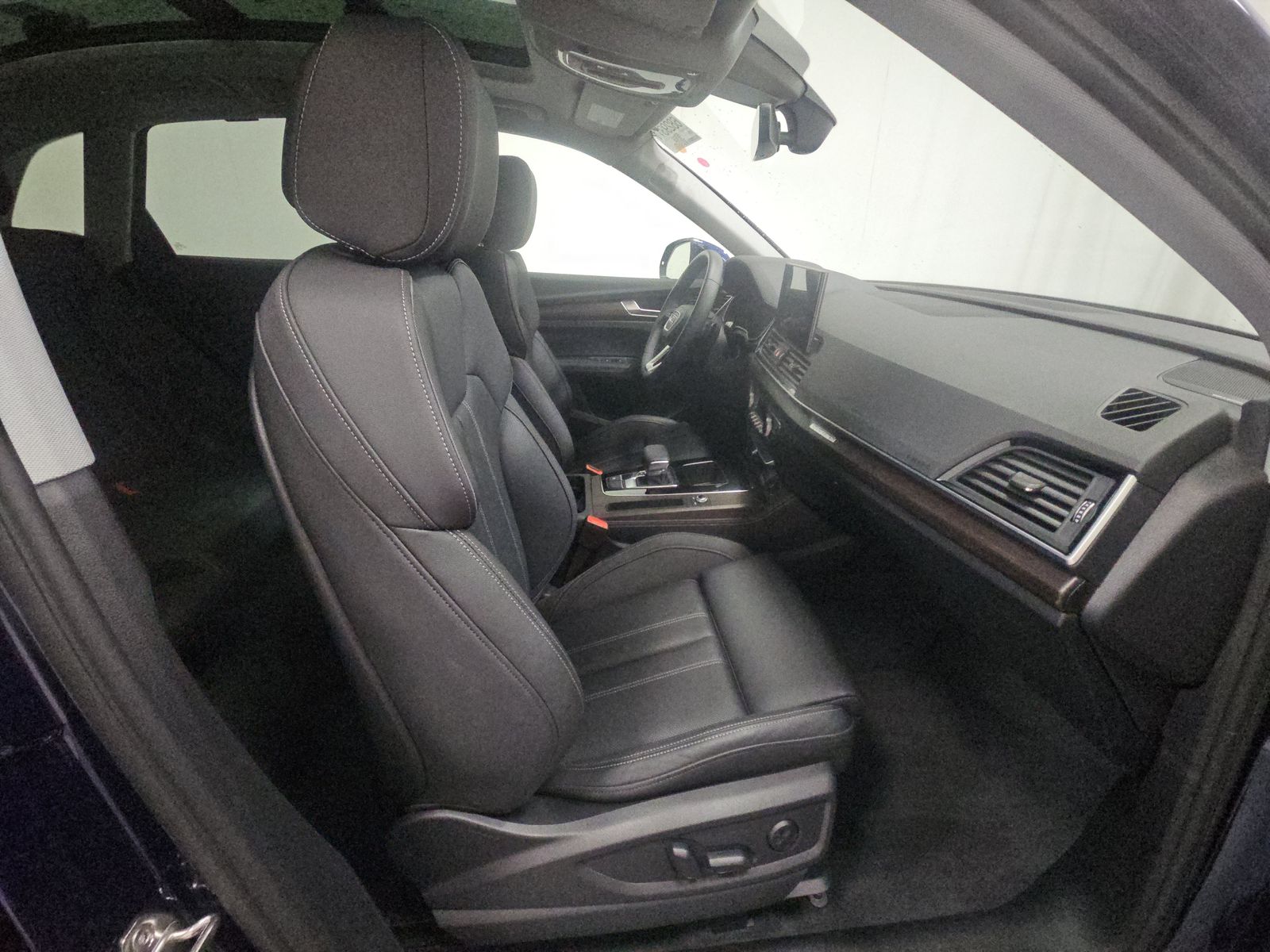 2024 Audi Q5 S line Premium Plus AWD