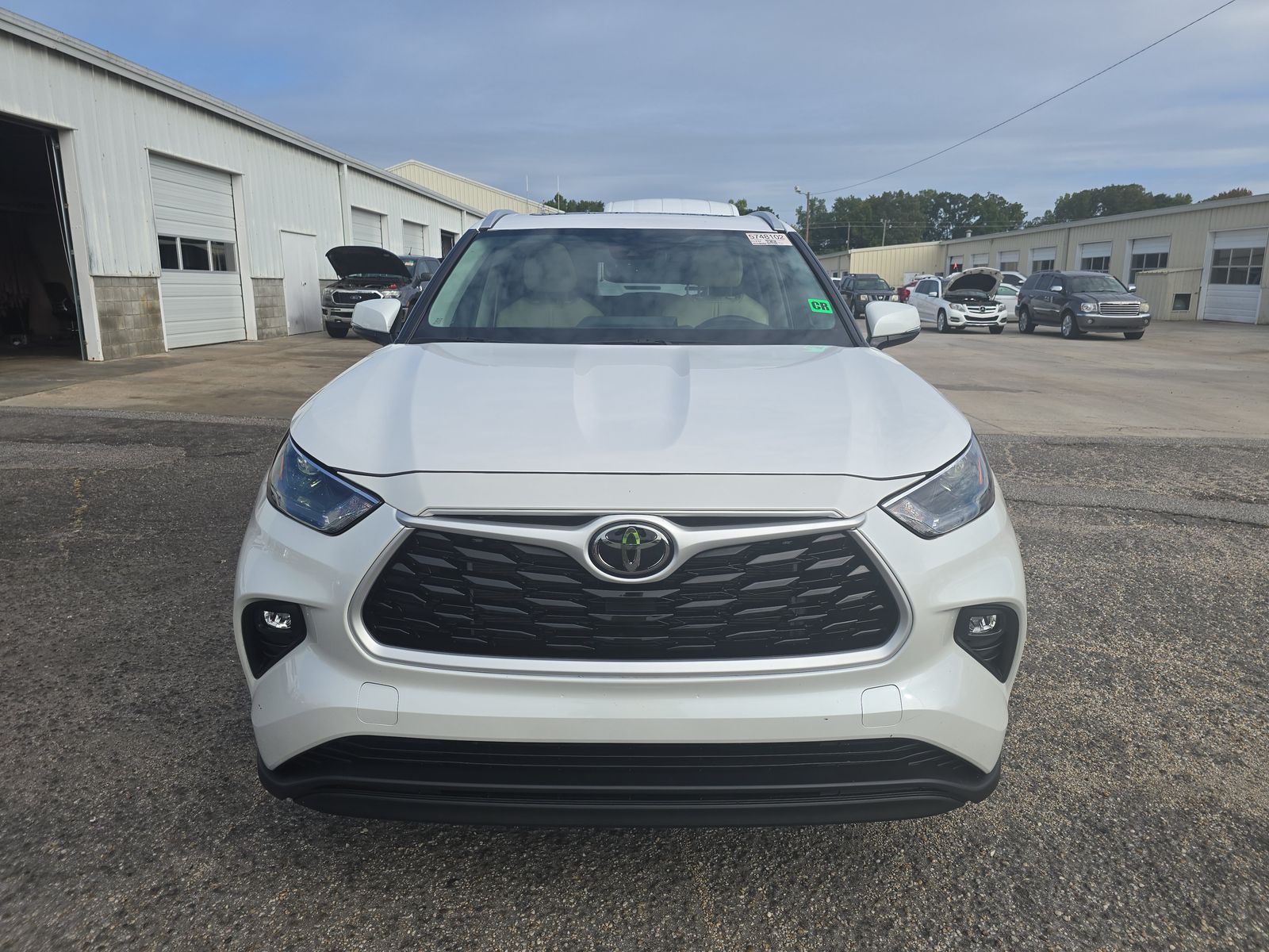 2024 Toyota Highlander XLE AWD