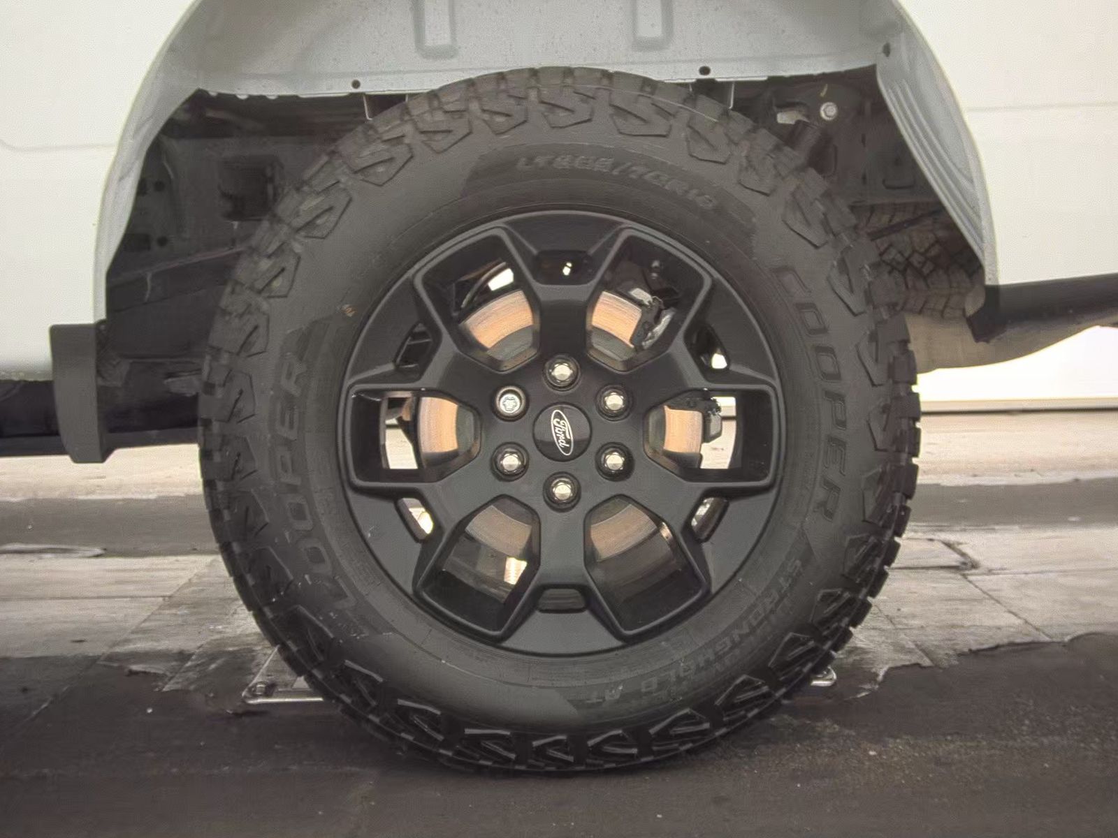 2024 Ford F-150 STX AWD