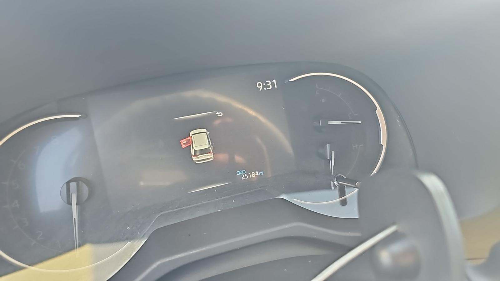 2025 Toyota RAV4 LE FWD