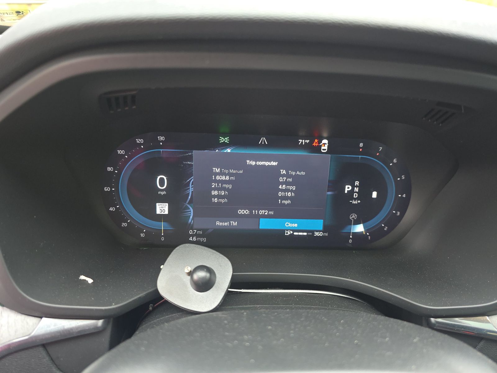 2025 Volvo XC60 B5 Plus AWD