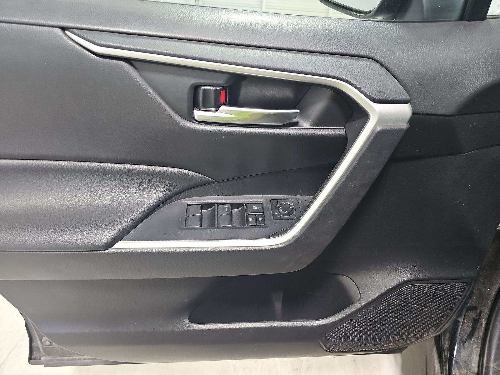 2021 Toyota RAV4 XLE AWD