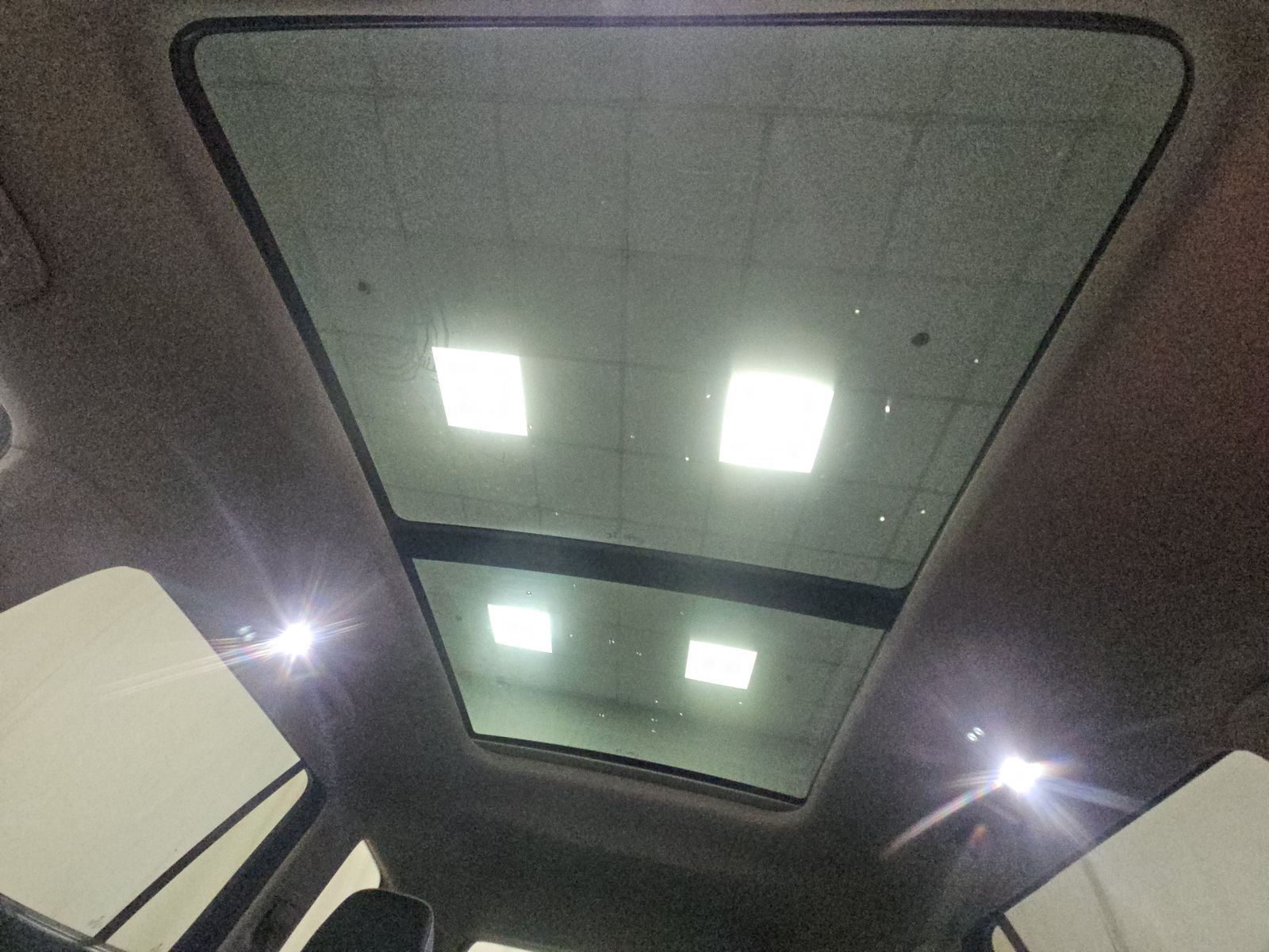 2025 Volkswagen Atlas 2.0T SEL Premium R-Line AWD