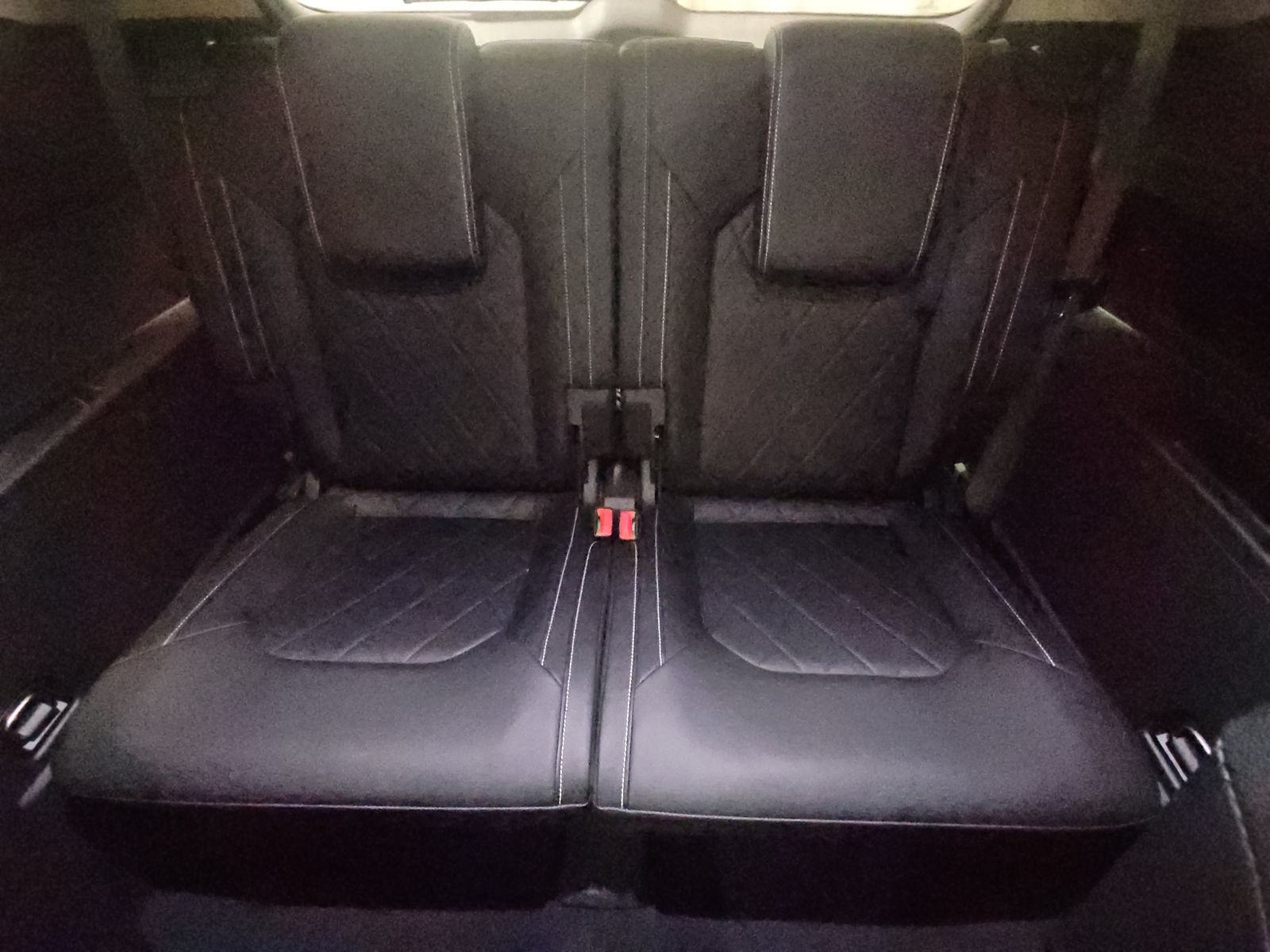 2025 Volkswagen Atlas 2.0T SEL Premium R-Line AWD