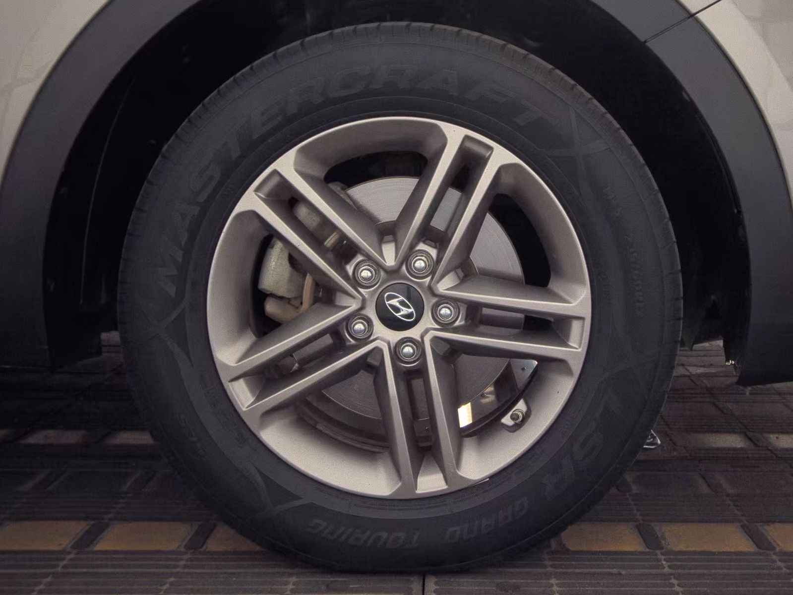 2017 Hyundai Santa Fe Sport Base AWD