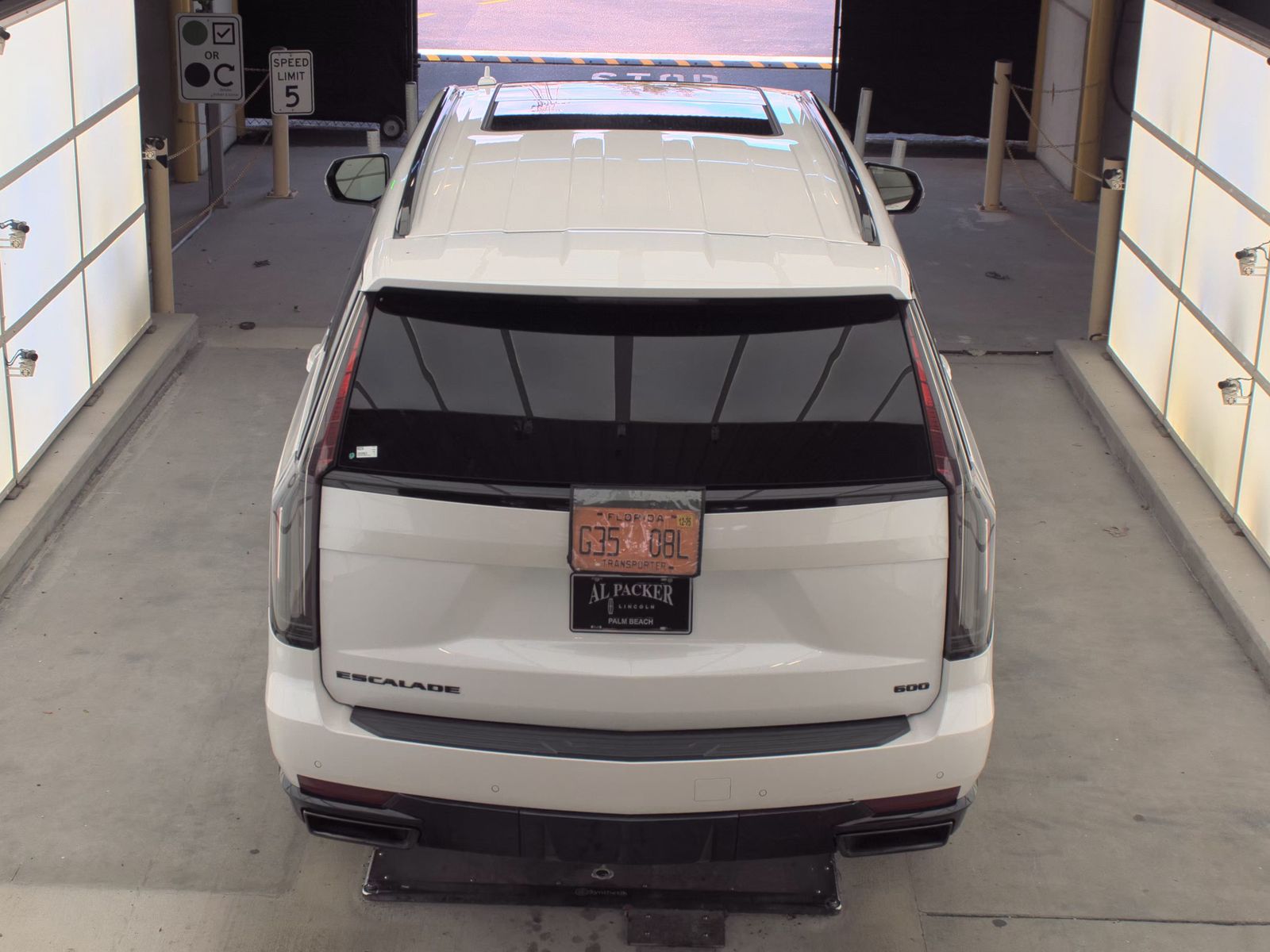 2021 Cadillac Escalade Sport RWD