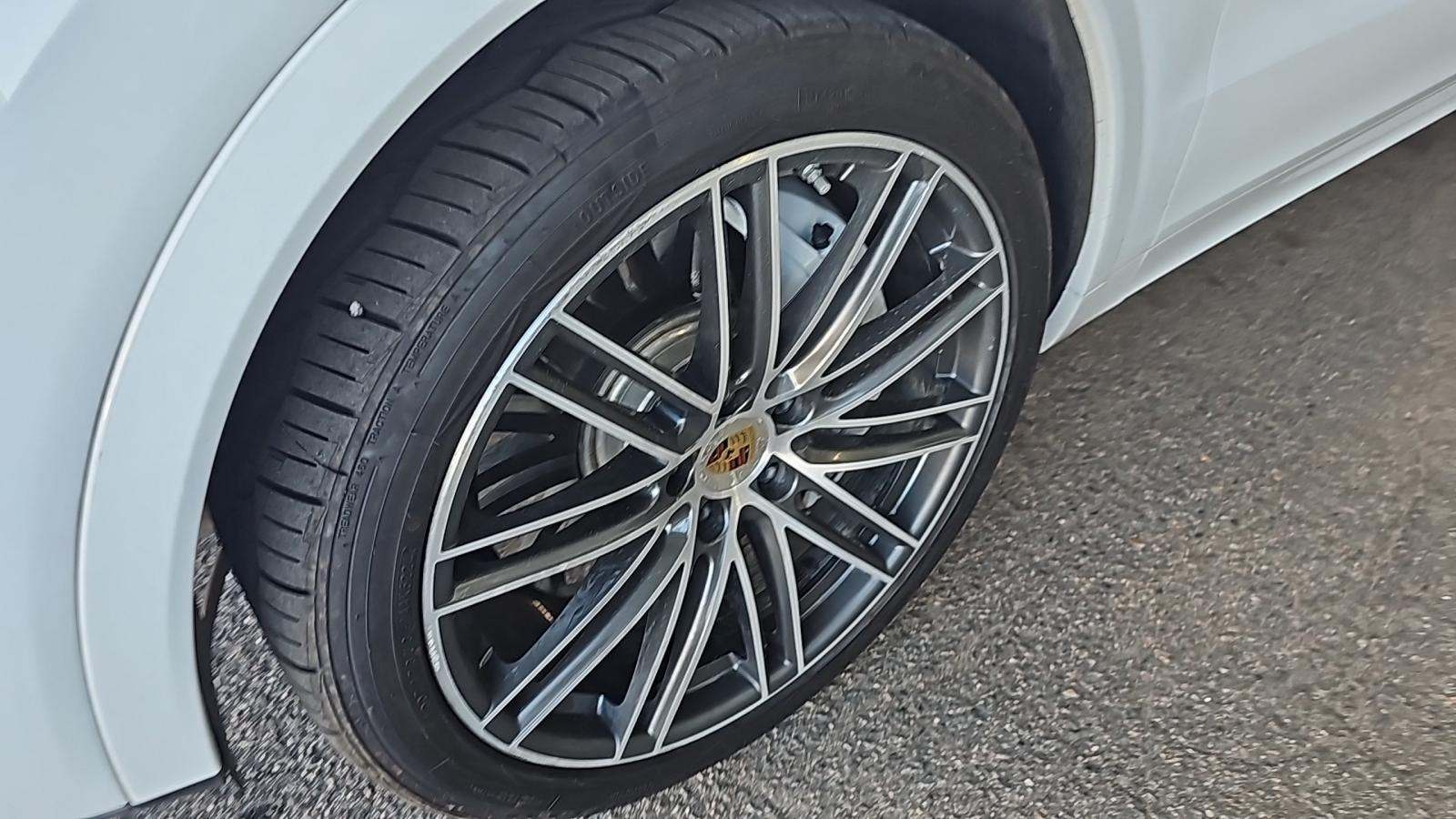 2021 Porsche Cayenne Turbo AWD