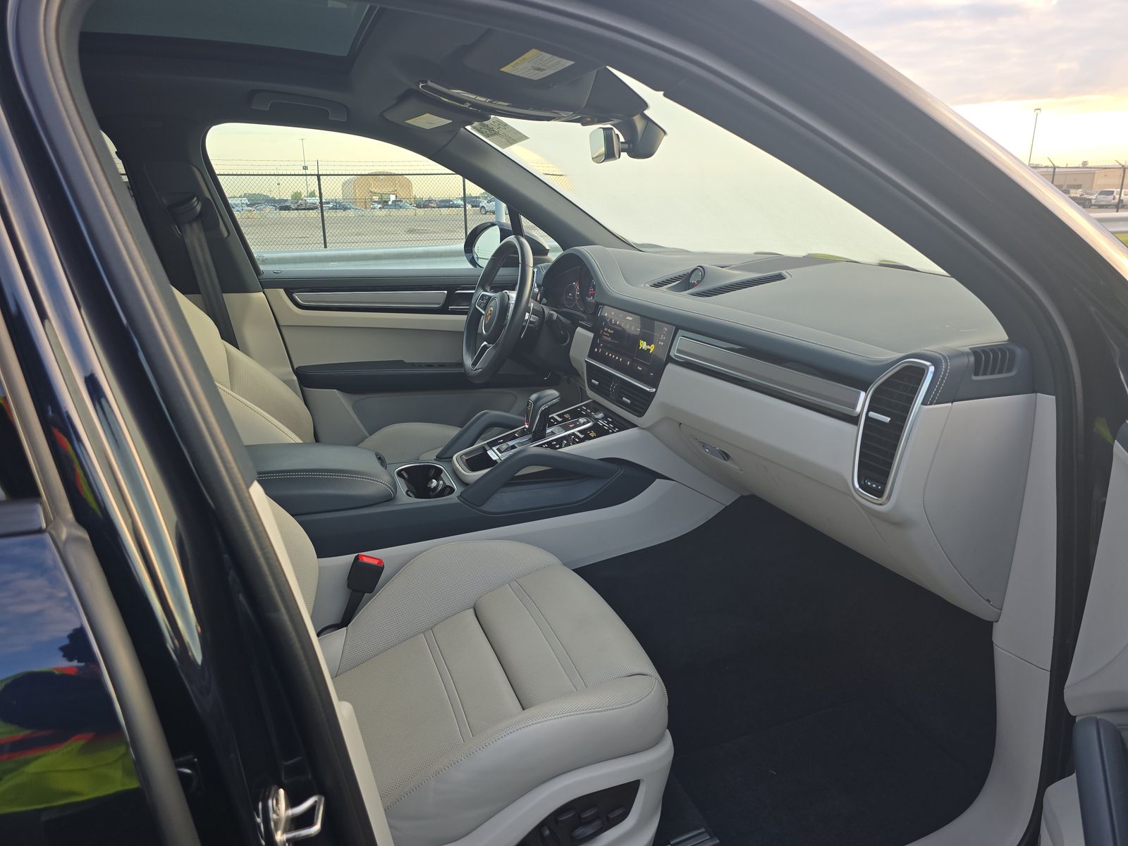 2022 Porsche Cayenne Base AWD